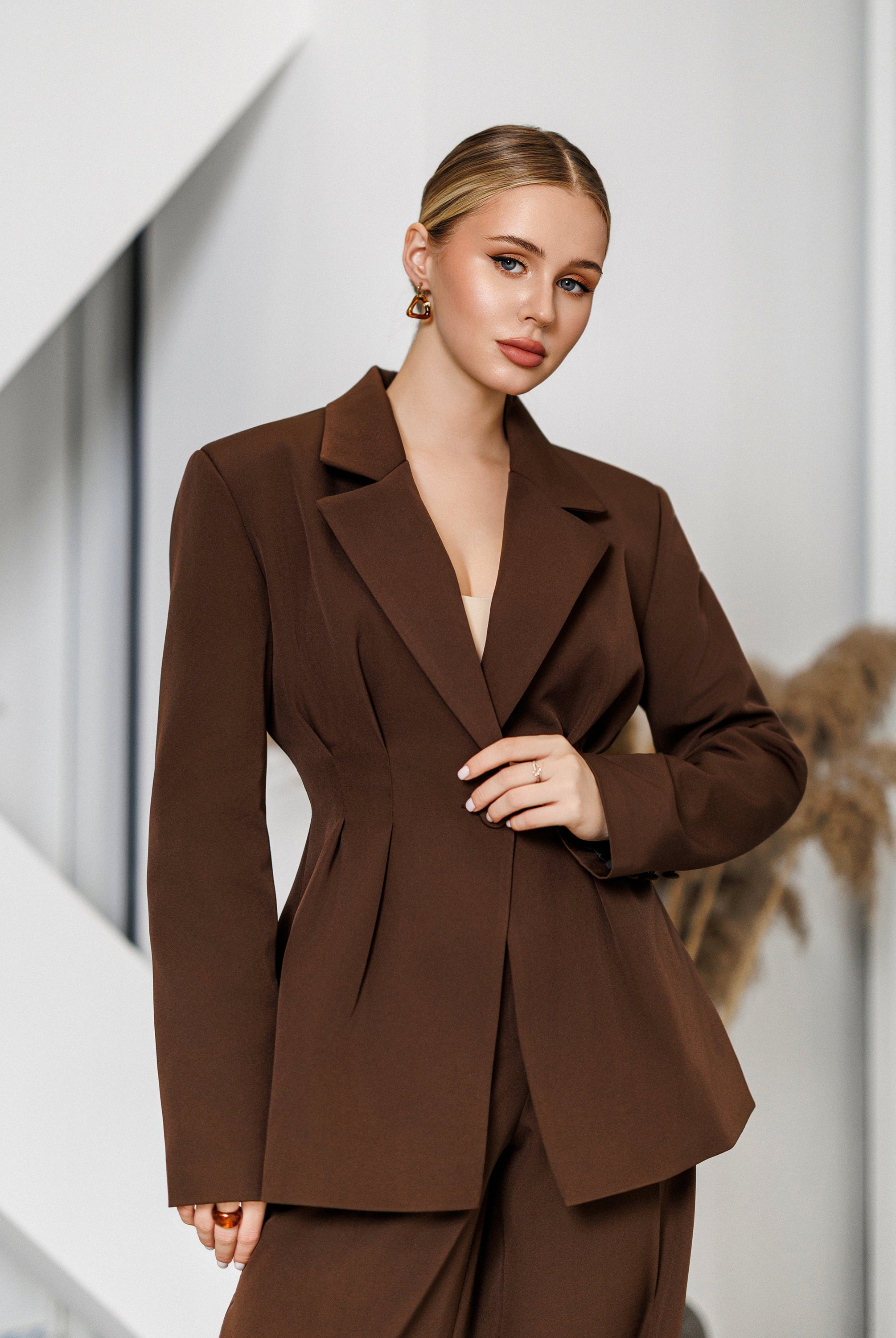Kaia Brown Single-Breasted Pleated-Waist Suit 2-Piece - view 7 | ELAGIA