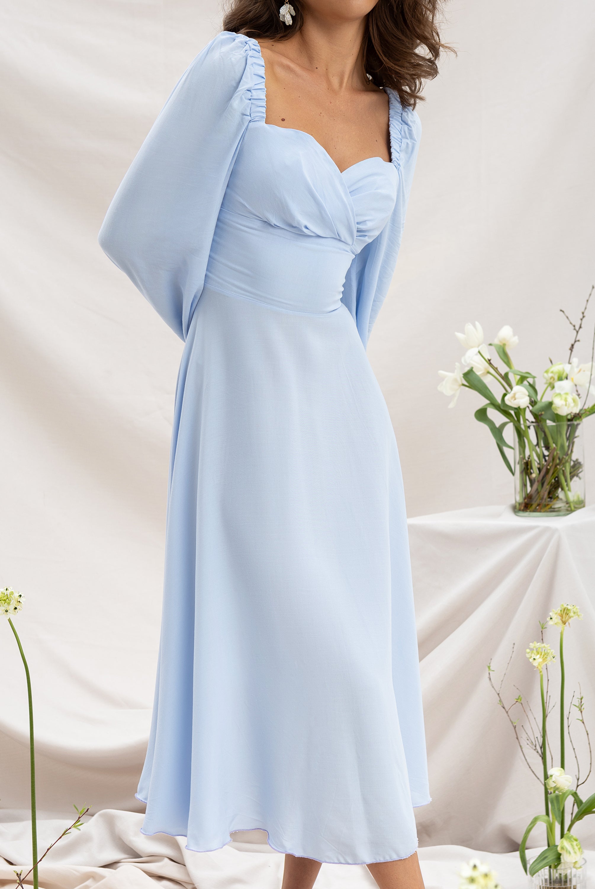 Sky-Blue Sweetheart Puff Sleeve Midi Dress - close-up detail | ELAGIA