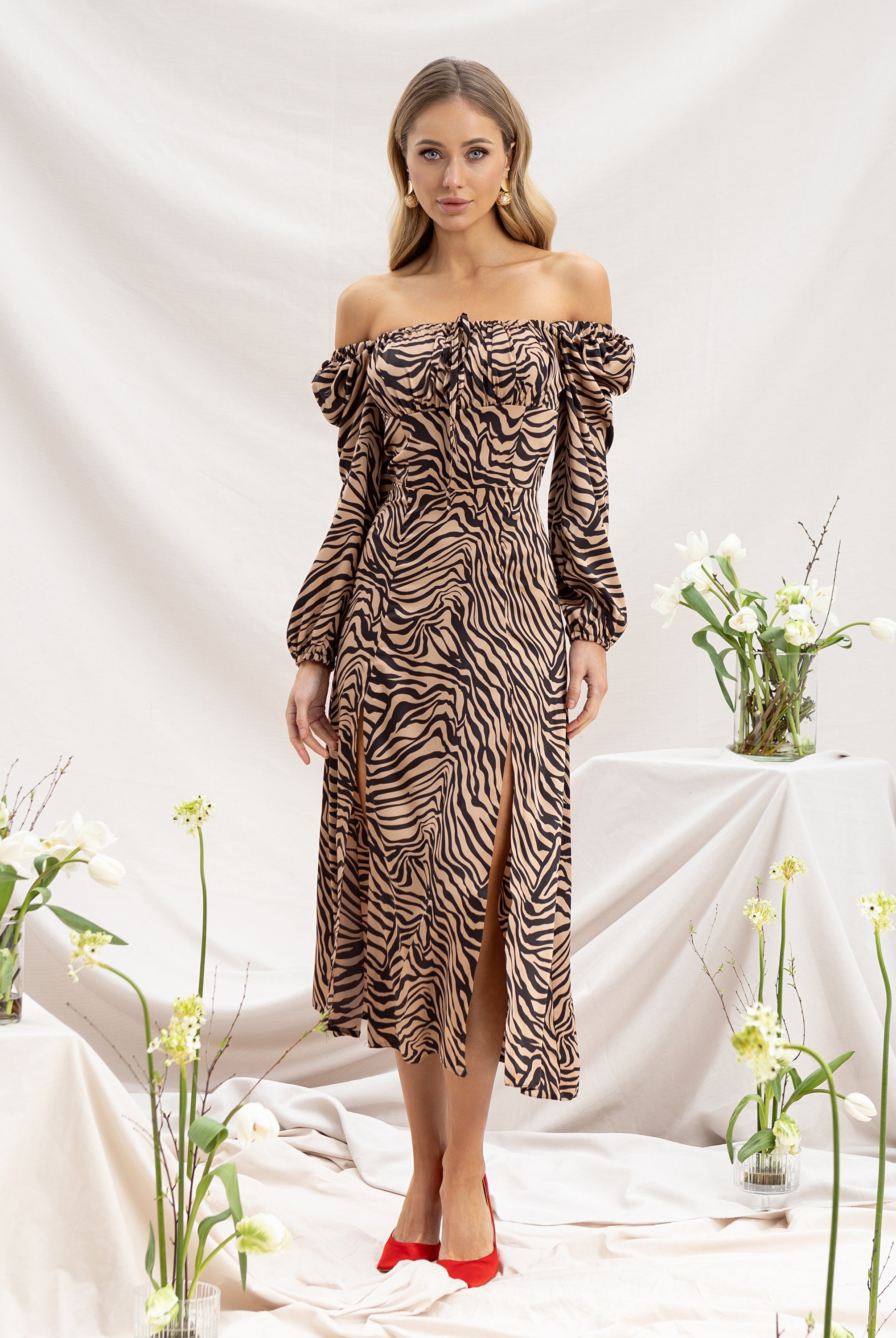 Coffee Polka-Dot Puff Sleeve Midi Dress - view 7 | ELAGIA