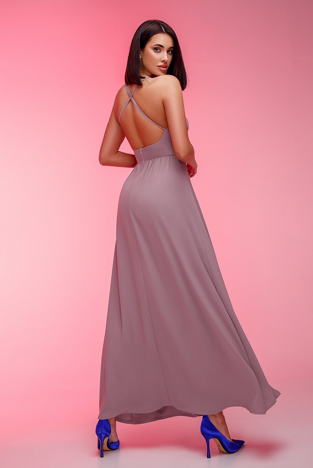 Mocco V-Neck Slip Midi Dress - styled look | ELAGIA
