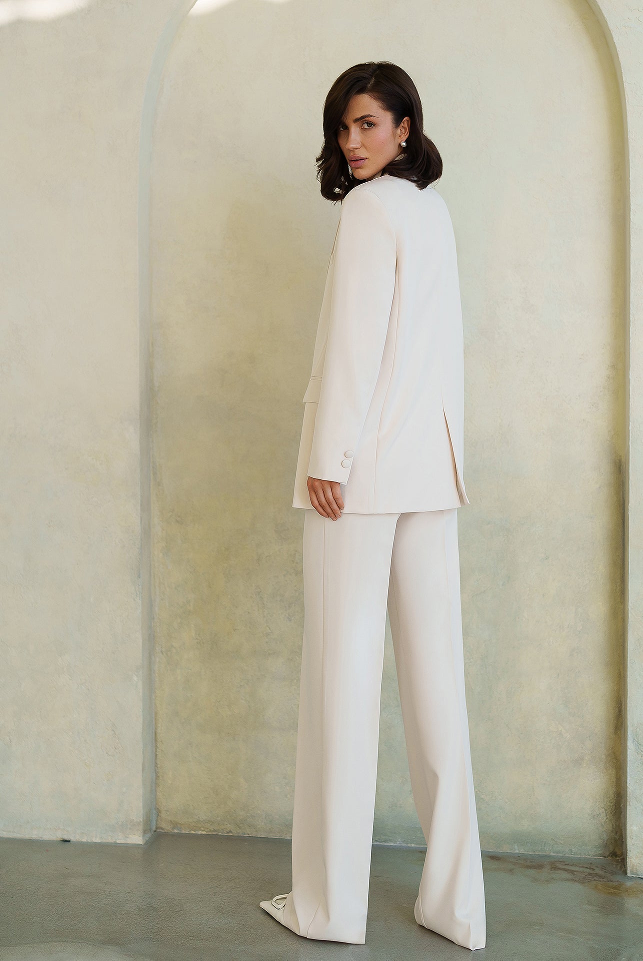Gloria White Single-Breasted Suit 2-Piece - side view | ELAGIA