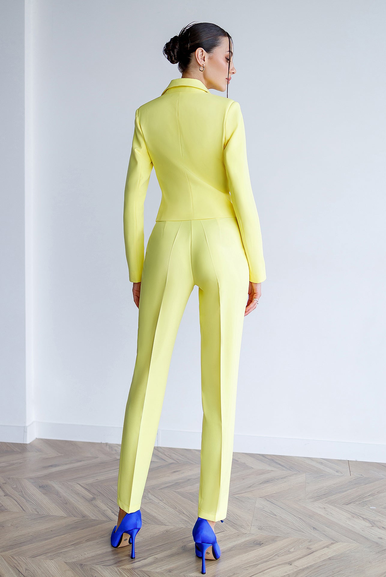 Yellow Crop Jacket Suit 2-Piece - side view | ELAGIA