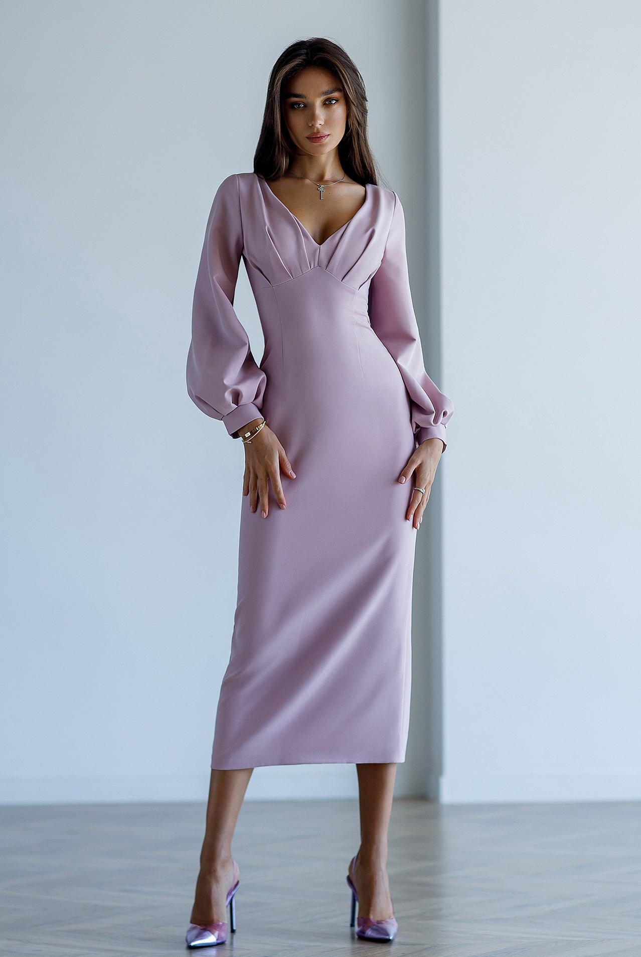 Dusty Pink V-Neck Puff-Sleeve Midi Dress - front view | ELAGIA
