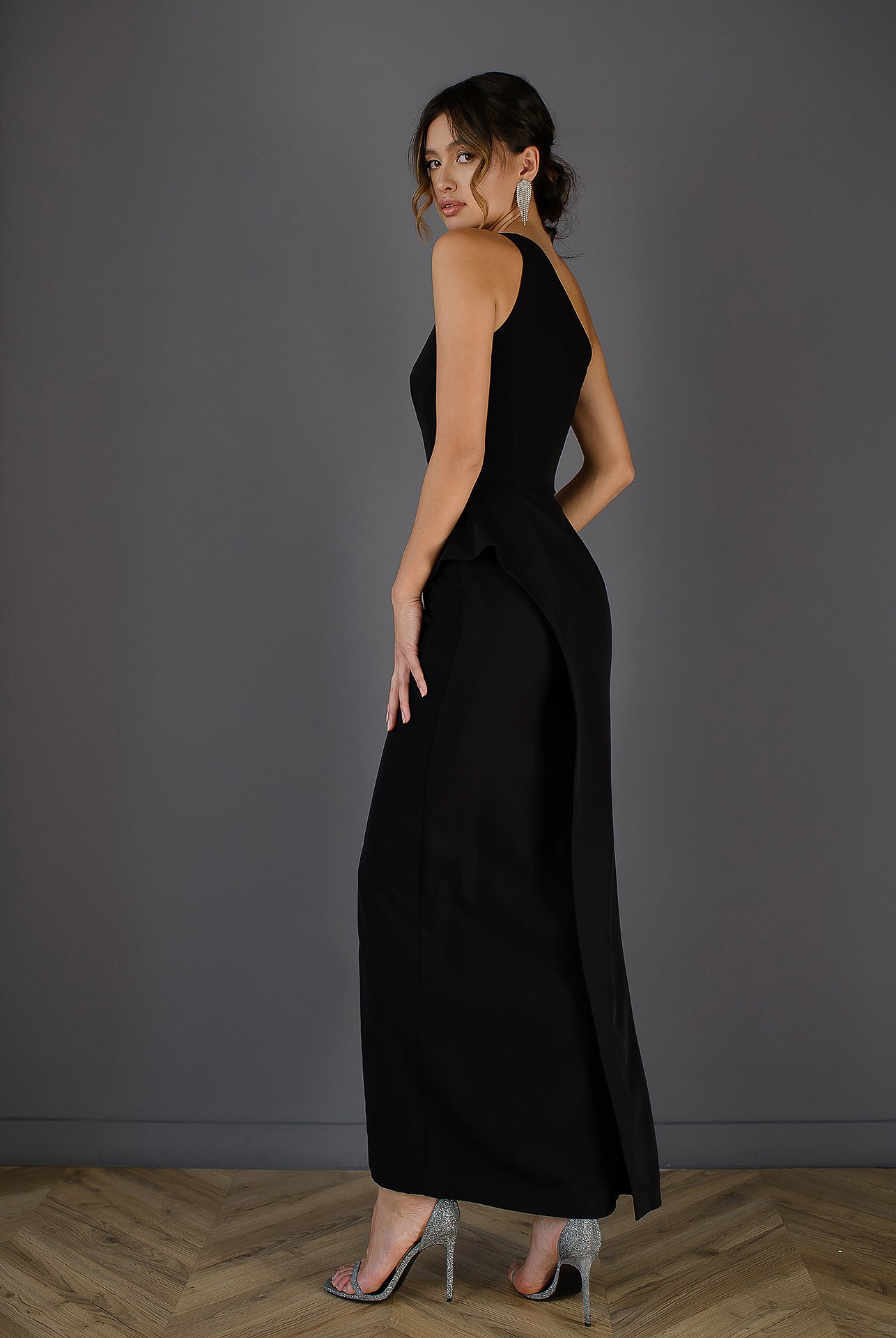 Black Asymmetric Sleeveless Maxi Dress - view 6 | ELAGIA