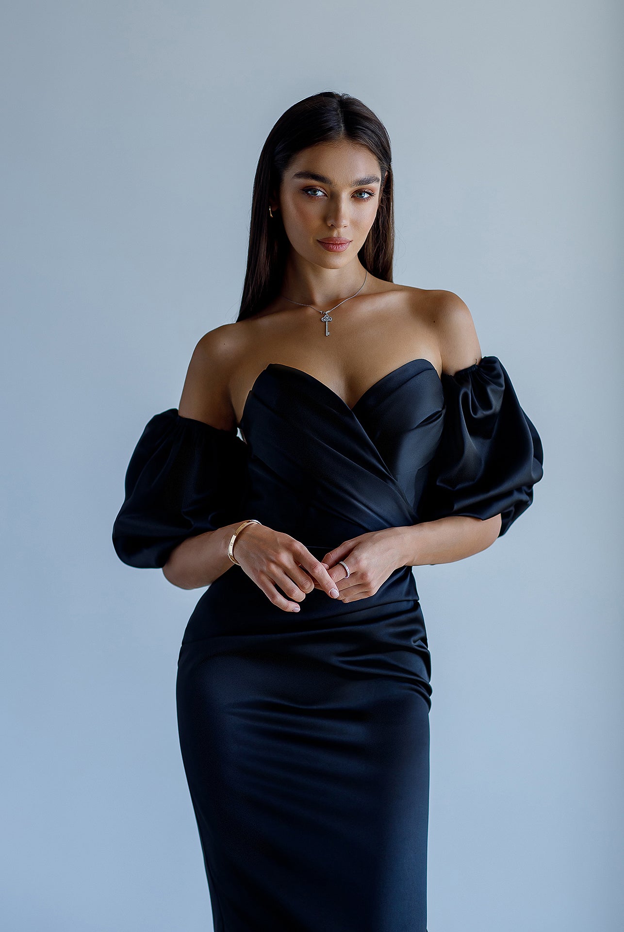 ELAGIA Black Satin Sweetheart Puff-Sleeve Midi Dress - side angle 3 piece women's suit purple business suit women
