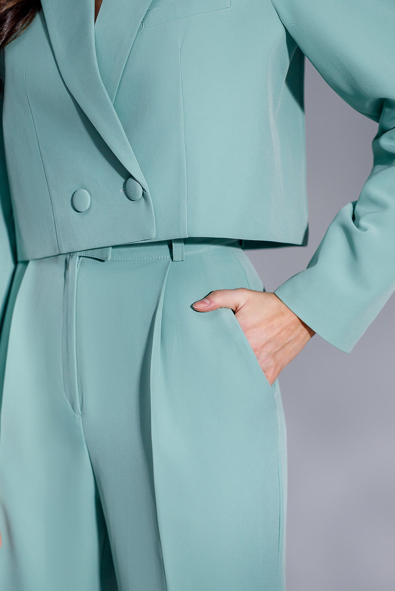 ELAGIA Olive Crop Jacket Suit 2-Piece worn with accessories showing versatile styling options