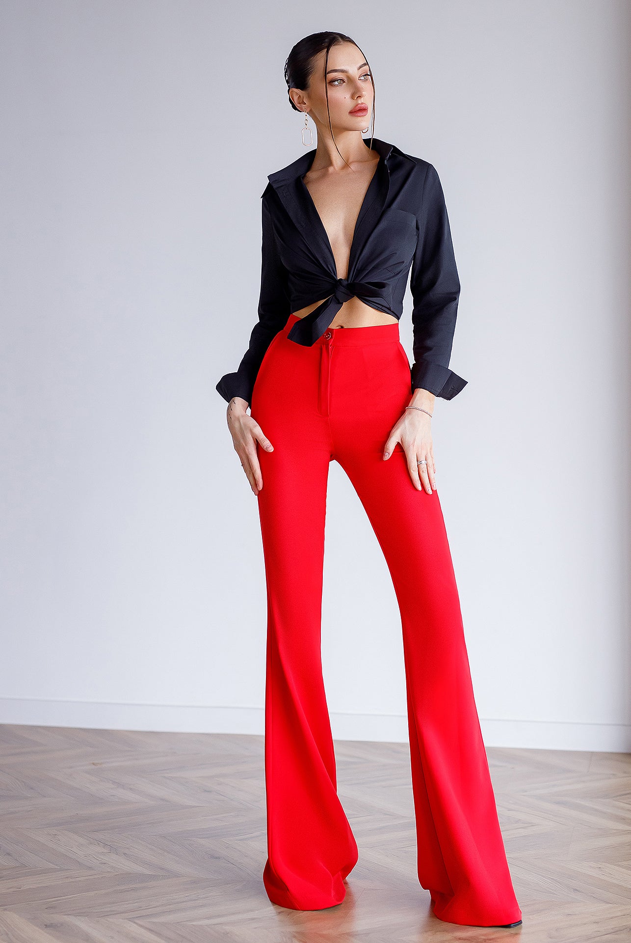 ELAGIA purple business suit women 3-piece back view showing tailored fit and construction details