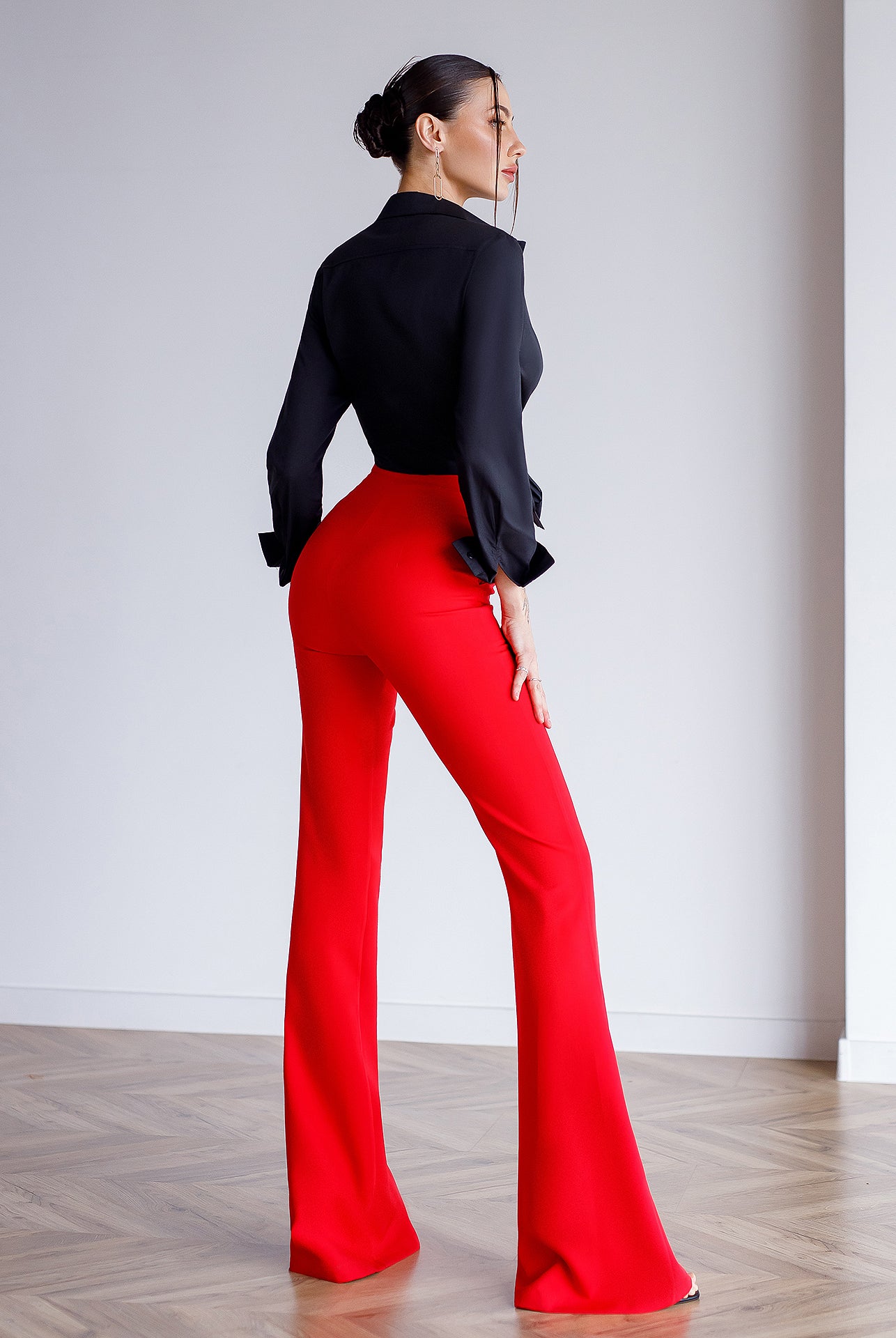 ELAGIA purple business suit women 3-piece styled on model in office setting with accessories