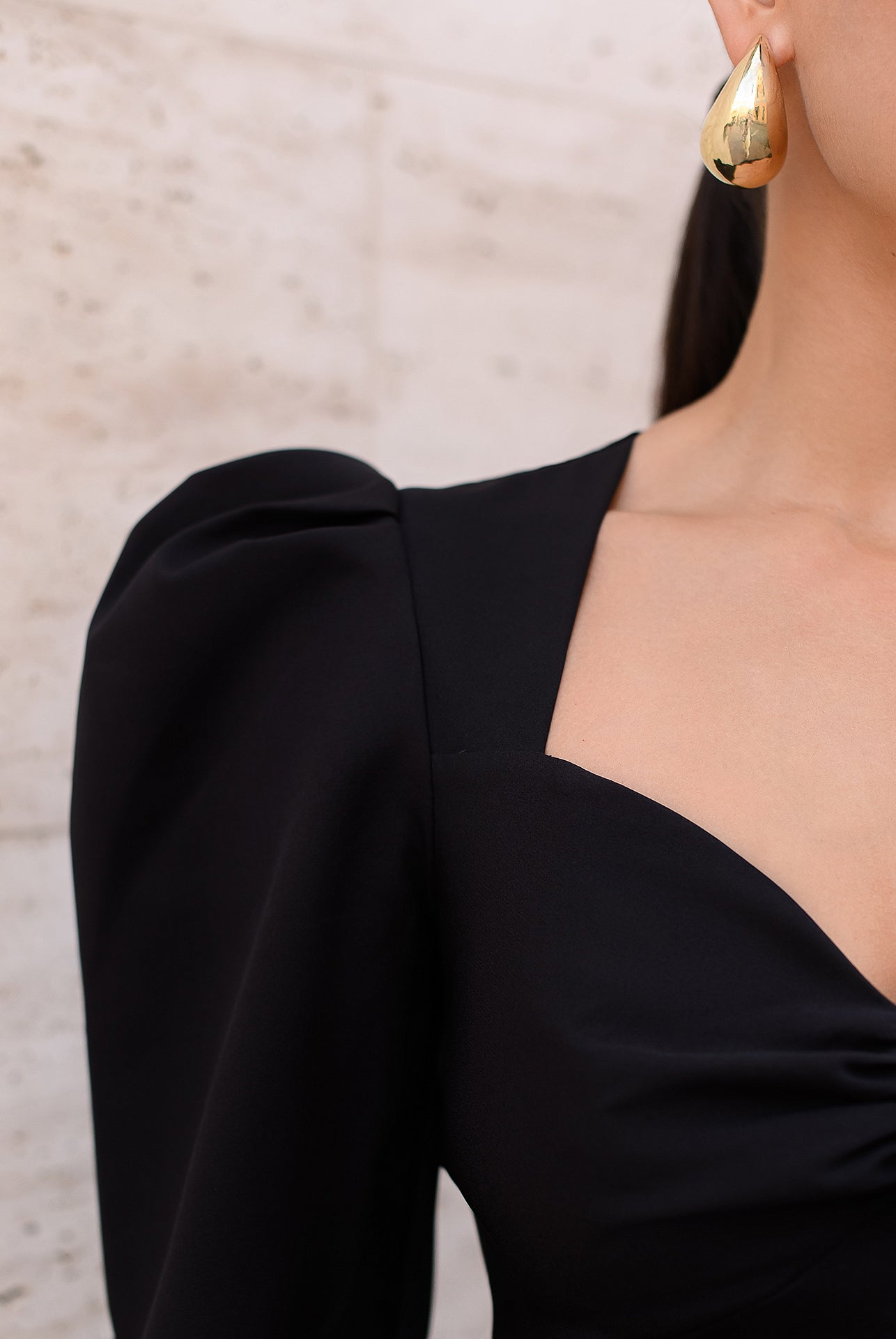 Anne Black Puff Sleeve Midi Dress - view 7 | ELAGIA