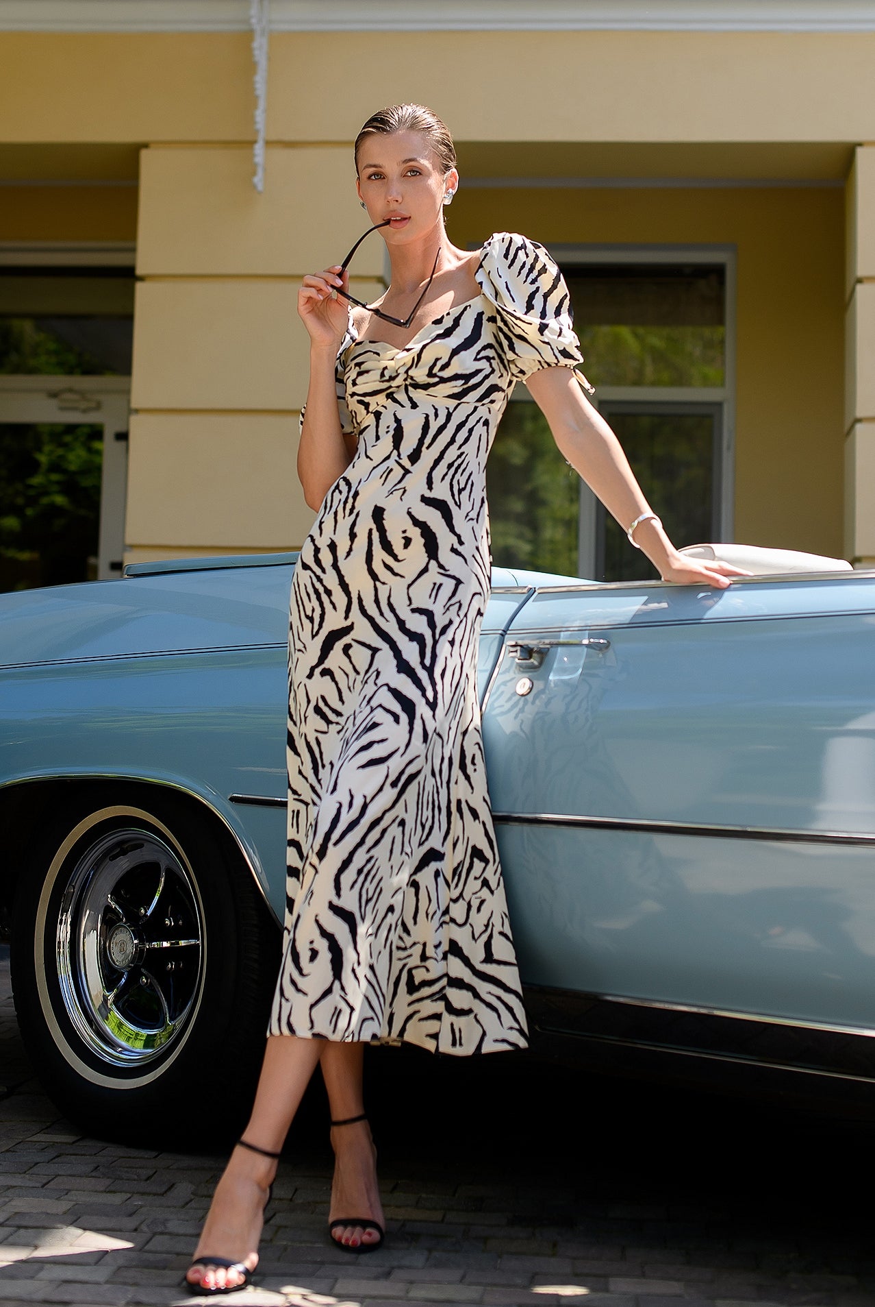 White-Black Floral-Print Puff Sleeve Midi Dress - front view | ELAGIA