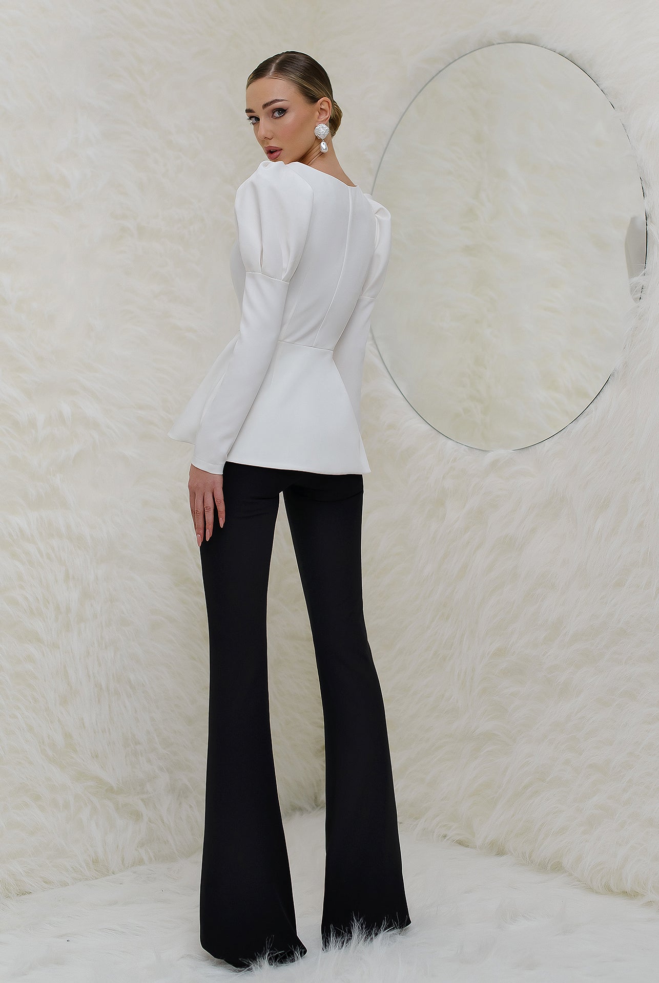 White Buttoned Puff-Sleeve Blouse - view 7 | ELAGIA