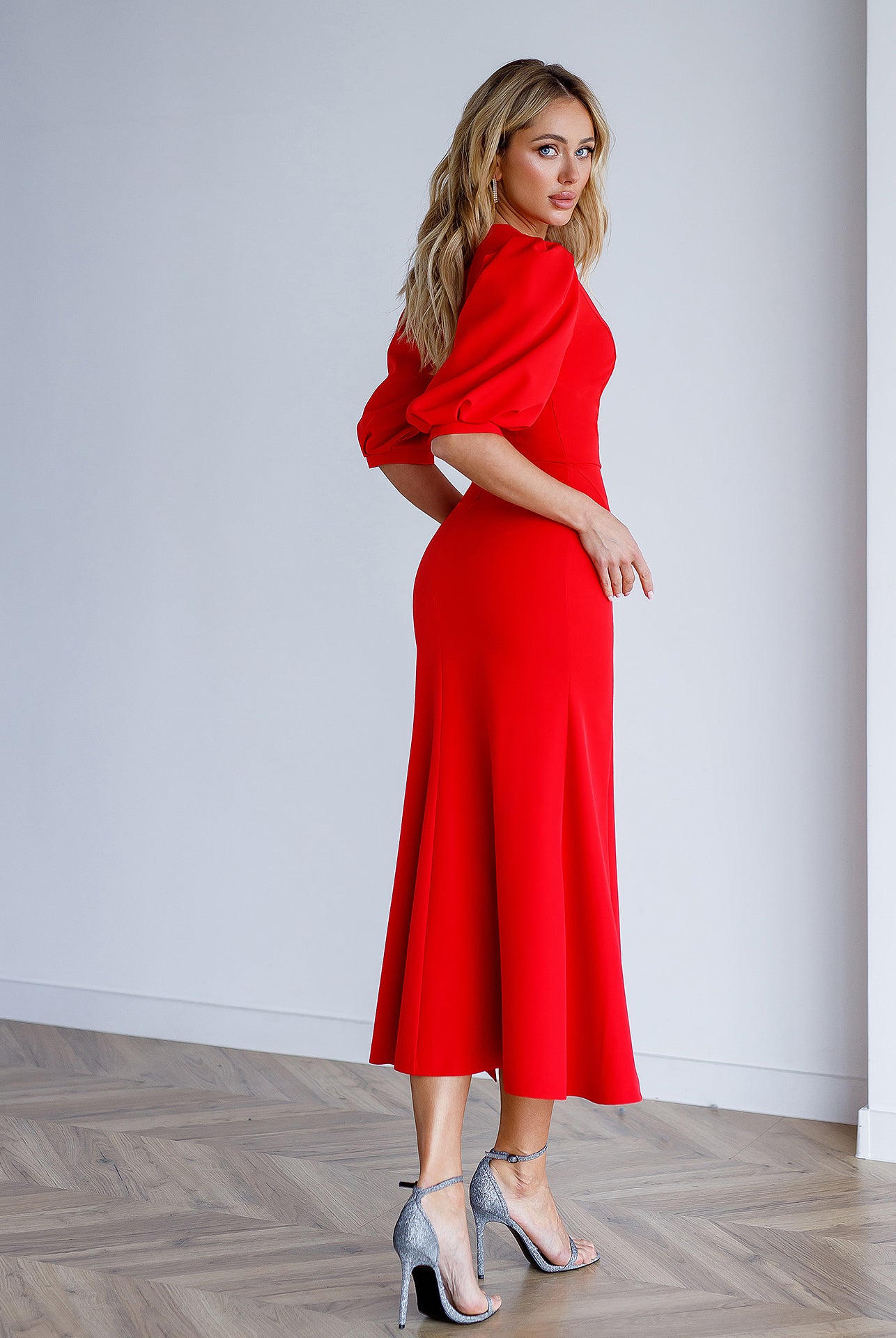 Red Puff-Sleeve Midi Dress - styled look | ELAGIA