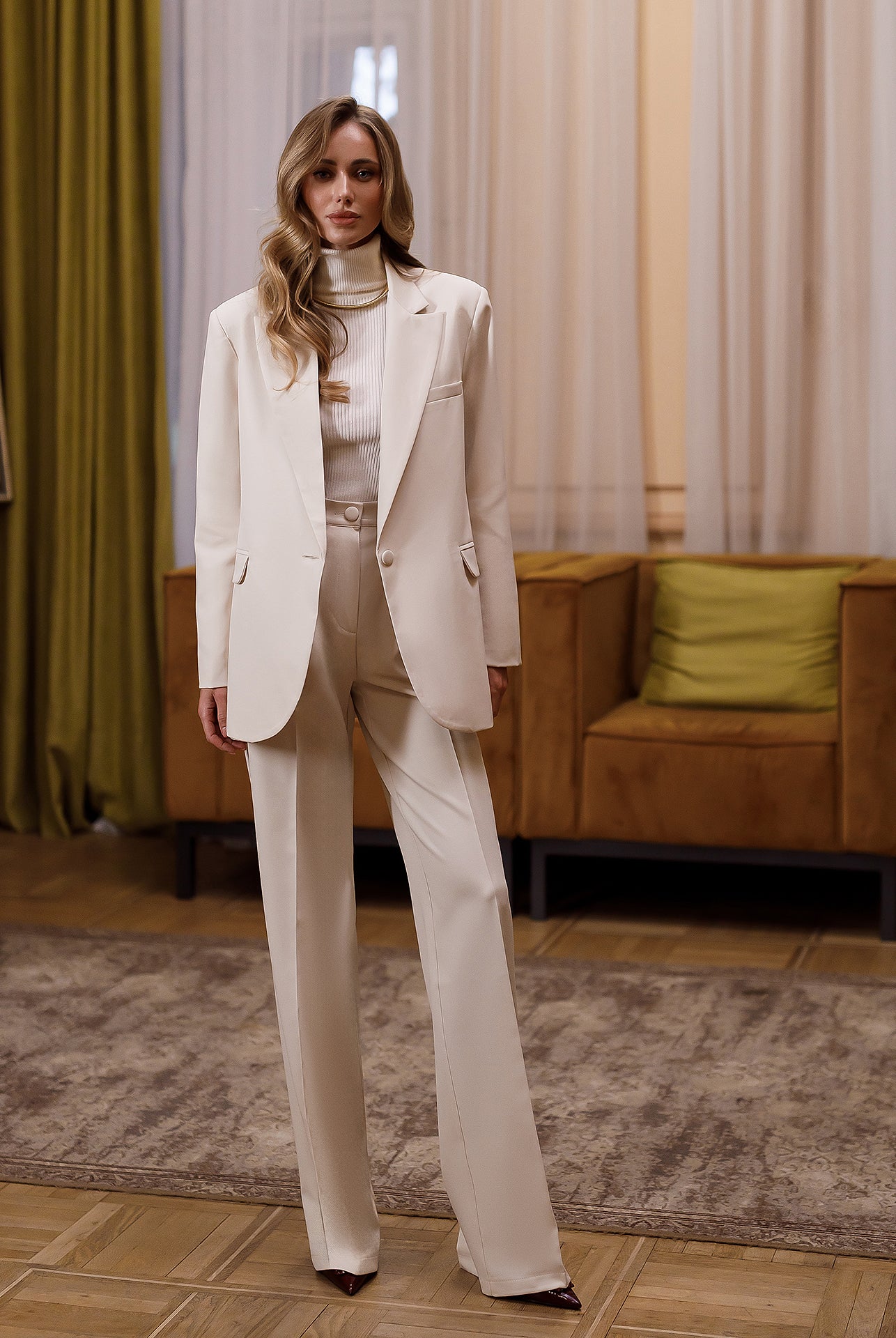 Gloria White Single-Breasted Suit 2-Piece - view 6 | ELAGIA