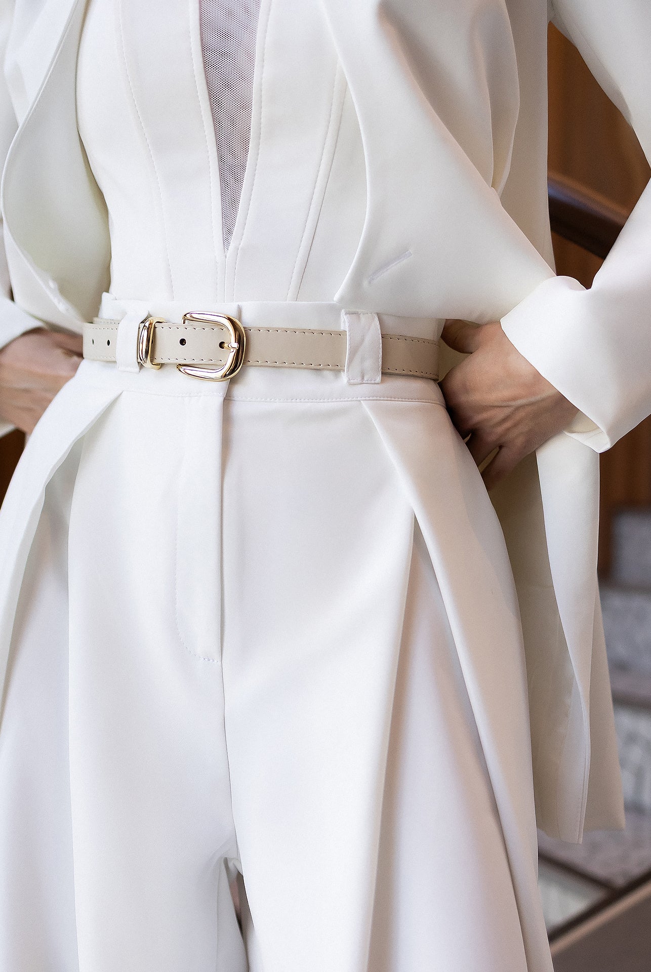 ELAGIA Avra White Asymmetric Double-Breasted Longline Blazer Suit 2-Piece detail shot - 3 piece women's suit design