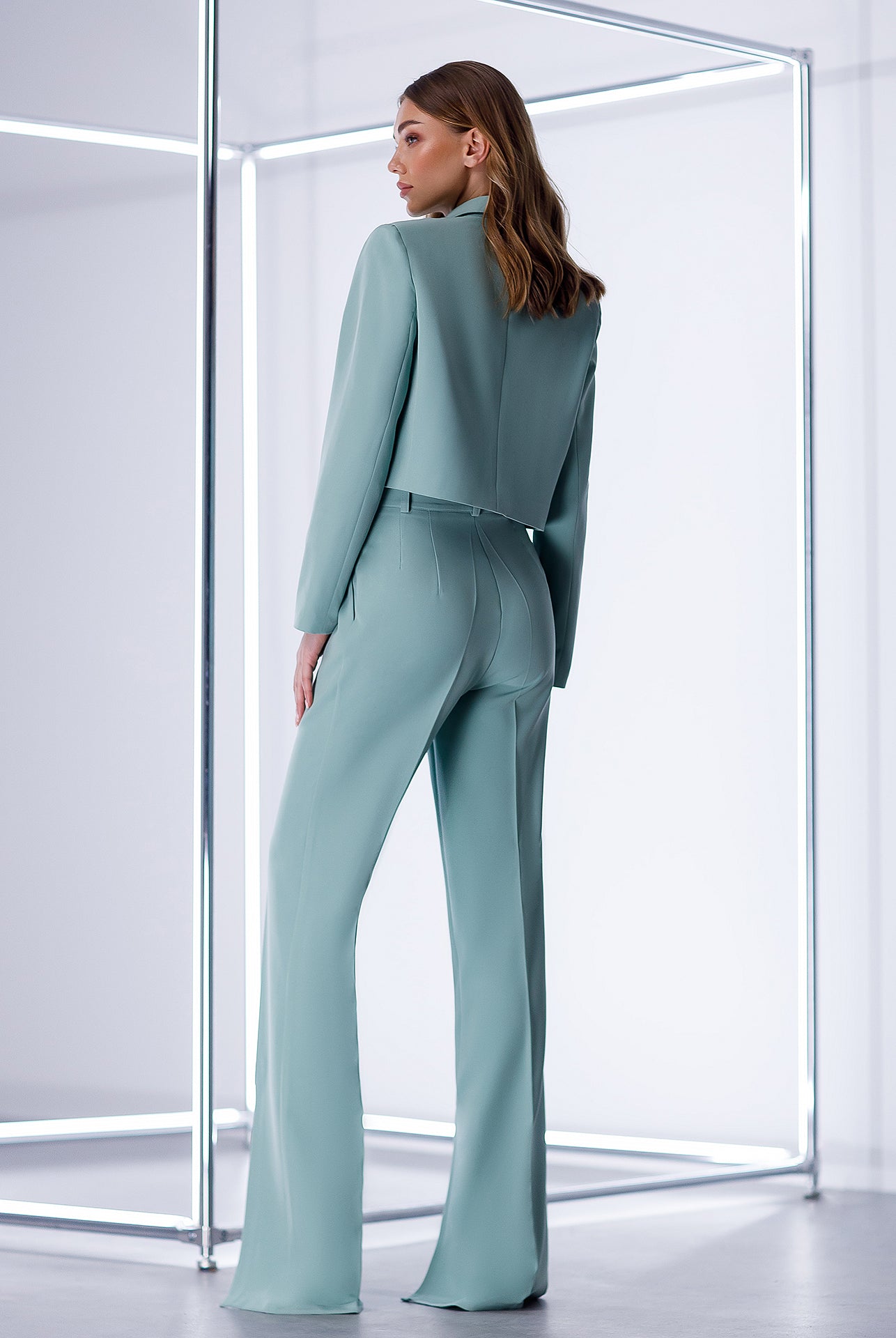 ELAGIA Olive Crop Jacket Suit 2-Piece detail shot of jacket lapels and button closure craftsmanship