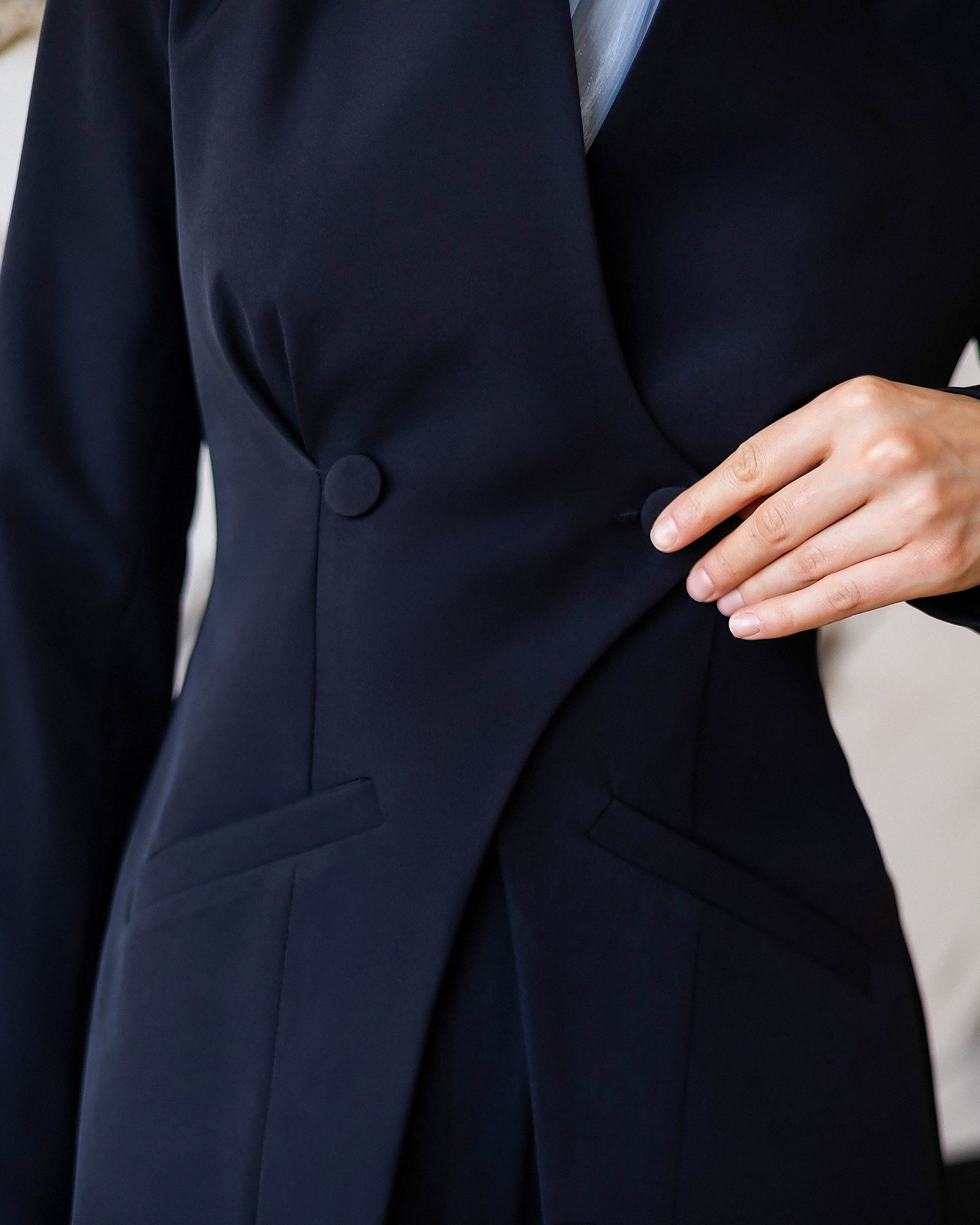 ELAGIA Avra Black Asymmetric Double-Breasted Longline Blazer Suit 2-Piece close-up detail - purple business suit women