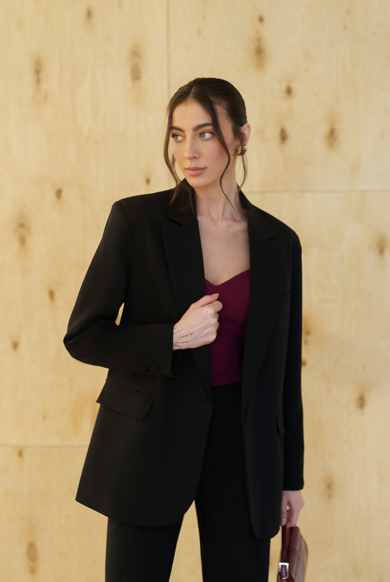 Gloria Black Single-Breasted Suit 2-Piece - side view | ELAGIA