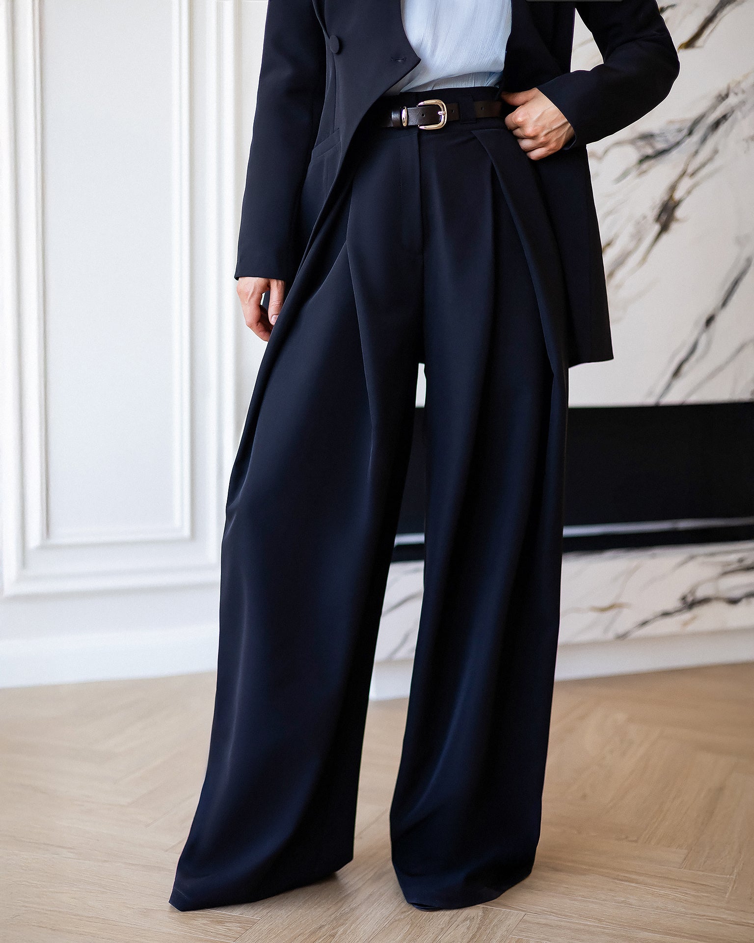 ELAGIA Avra Black Asymmetric Double-Breasted Longline Blazer Suit 2-Piece fabric detail - 3 piece women's suit texture