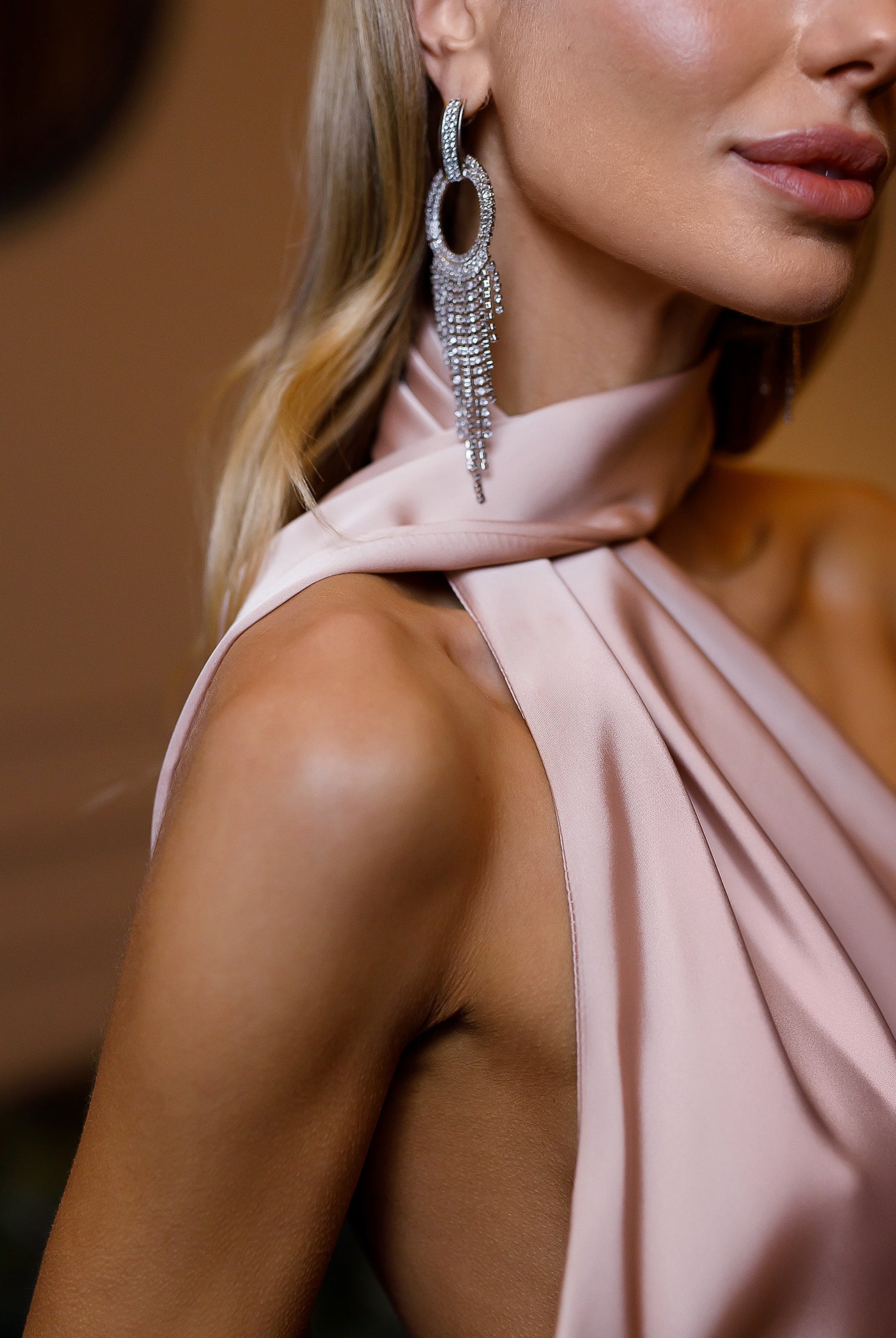 Monica Dusty Pink Halter Neck Satin Midi Dress - close-up detail | ELAGIA