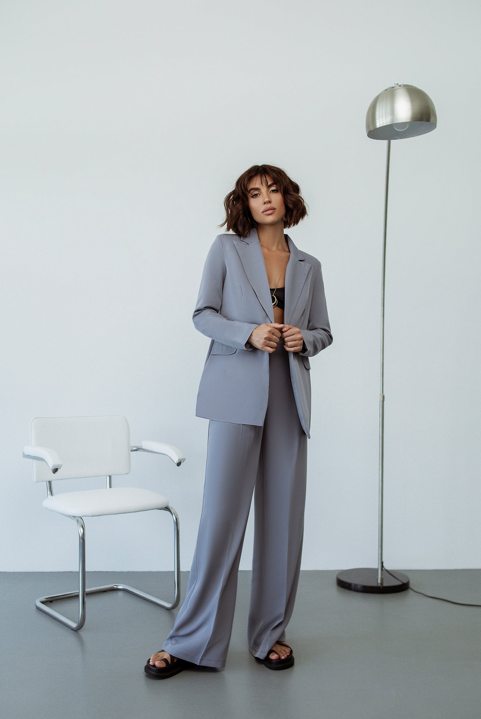 Grey Single-Breasted Suits 2-Piece - front view | ELAGIA