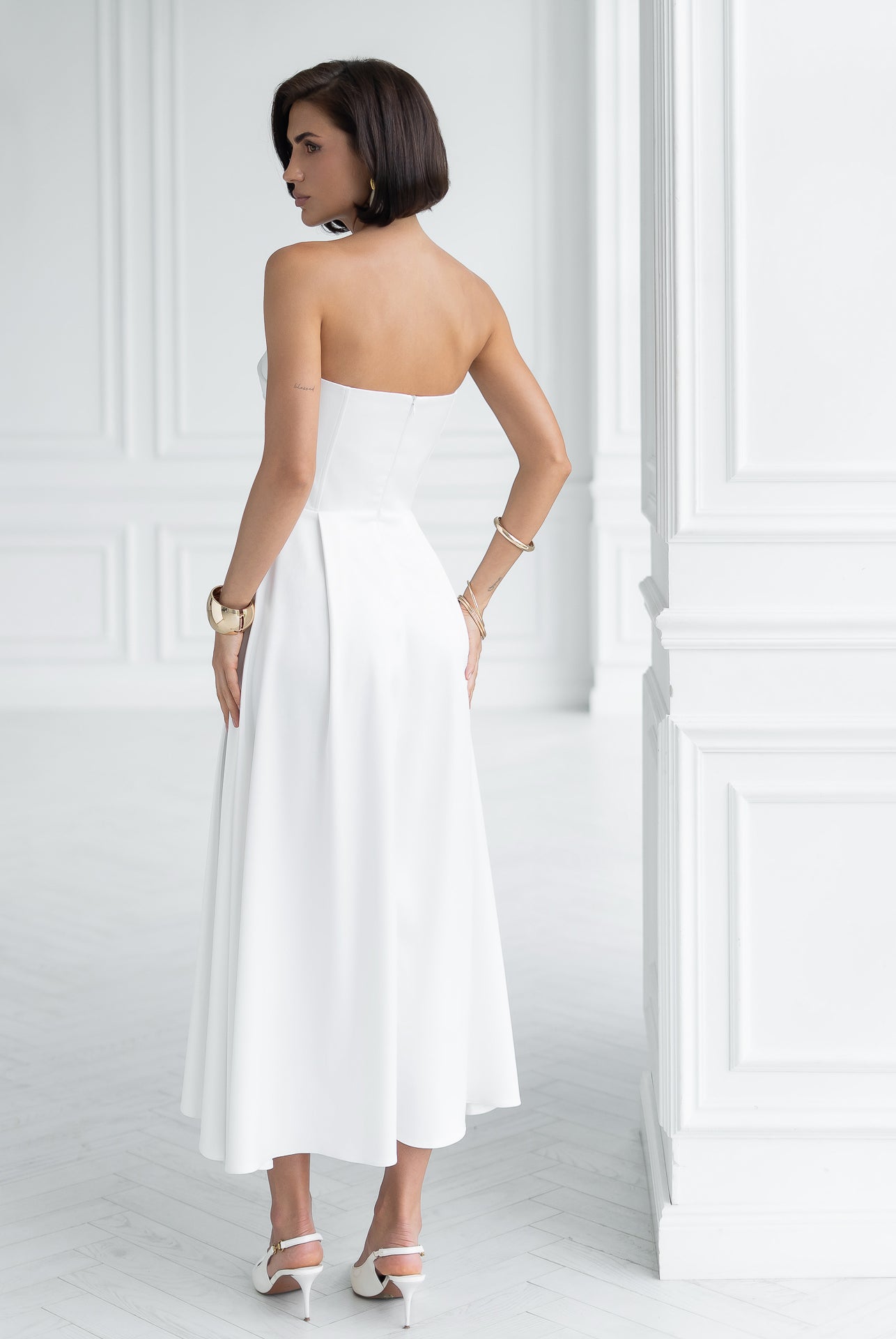Nova White Satin Strapless Sweetheart Midi Dress - view 11 | ELAGIA