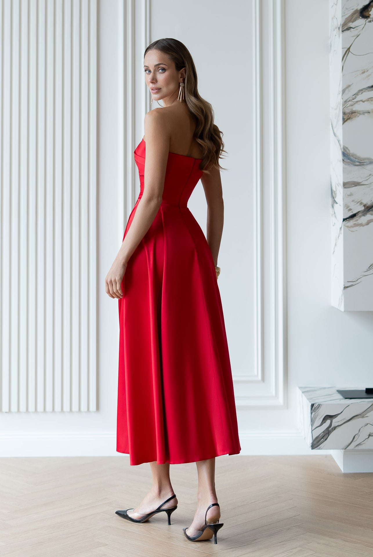 Nova Red Satin Strapless Sweetheart Midi Dress - side view | ELAGIA
