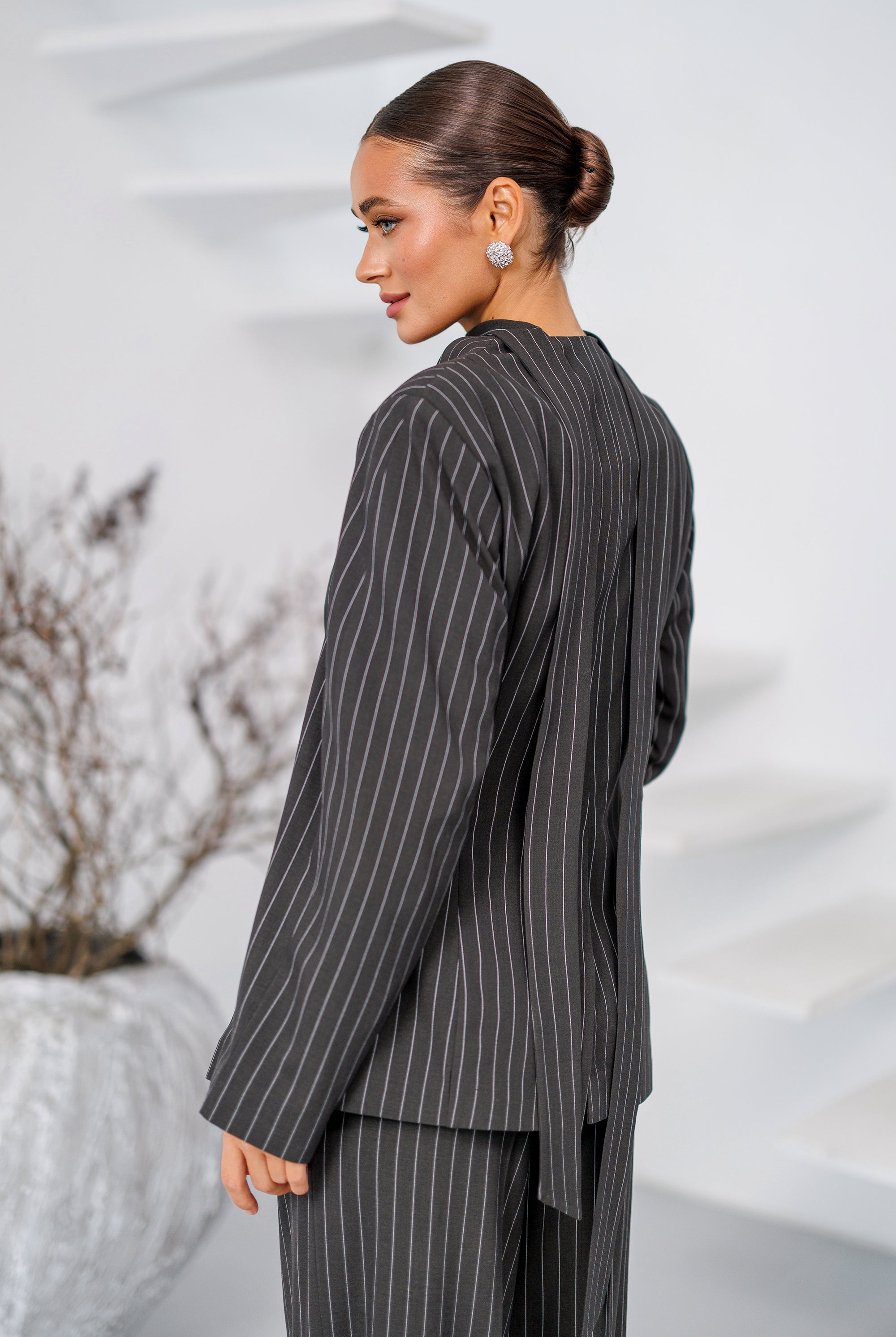 Dark Grey Striped Scarf-Neck Single-Breasted Suit 2-Piece - close-up detail | ELAGIA