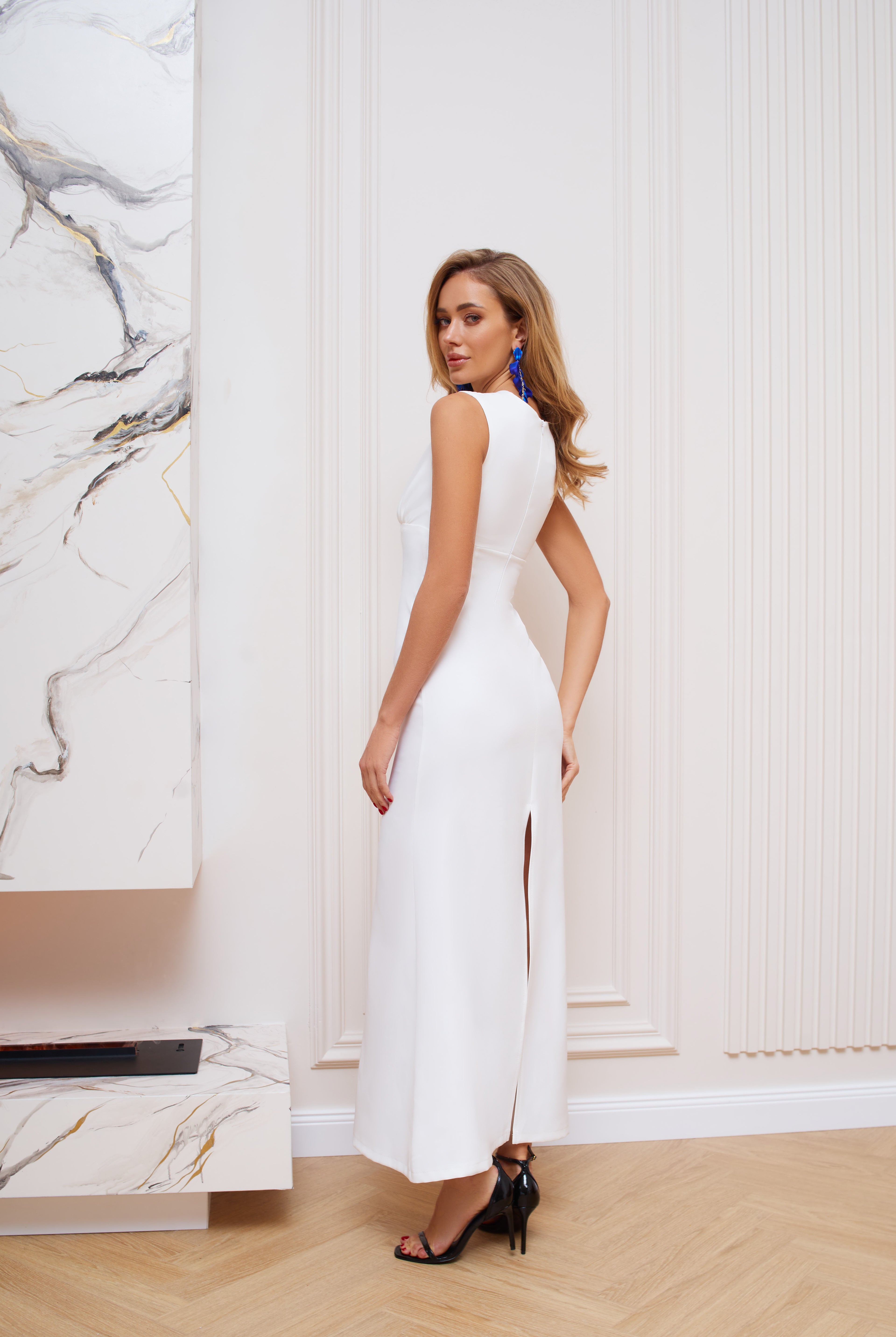 White Sleeveless V-neck Maxi Dress - side view | ELAGIA