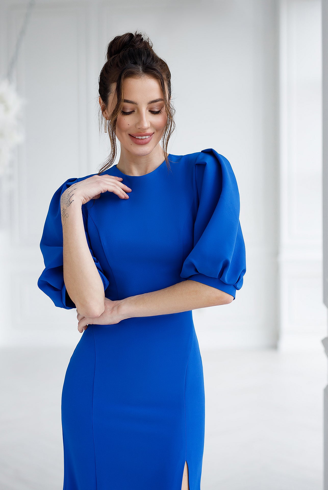 Blue Puff-Sleeve Midi Dress - view 6 | ELAGIA