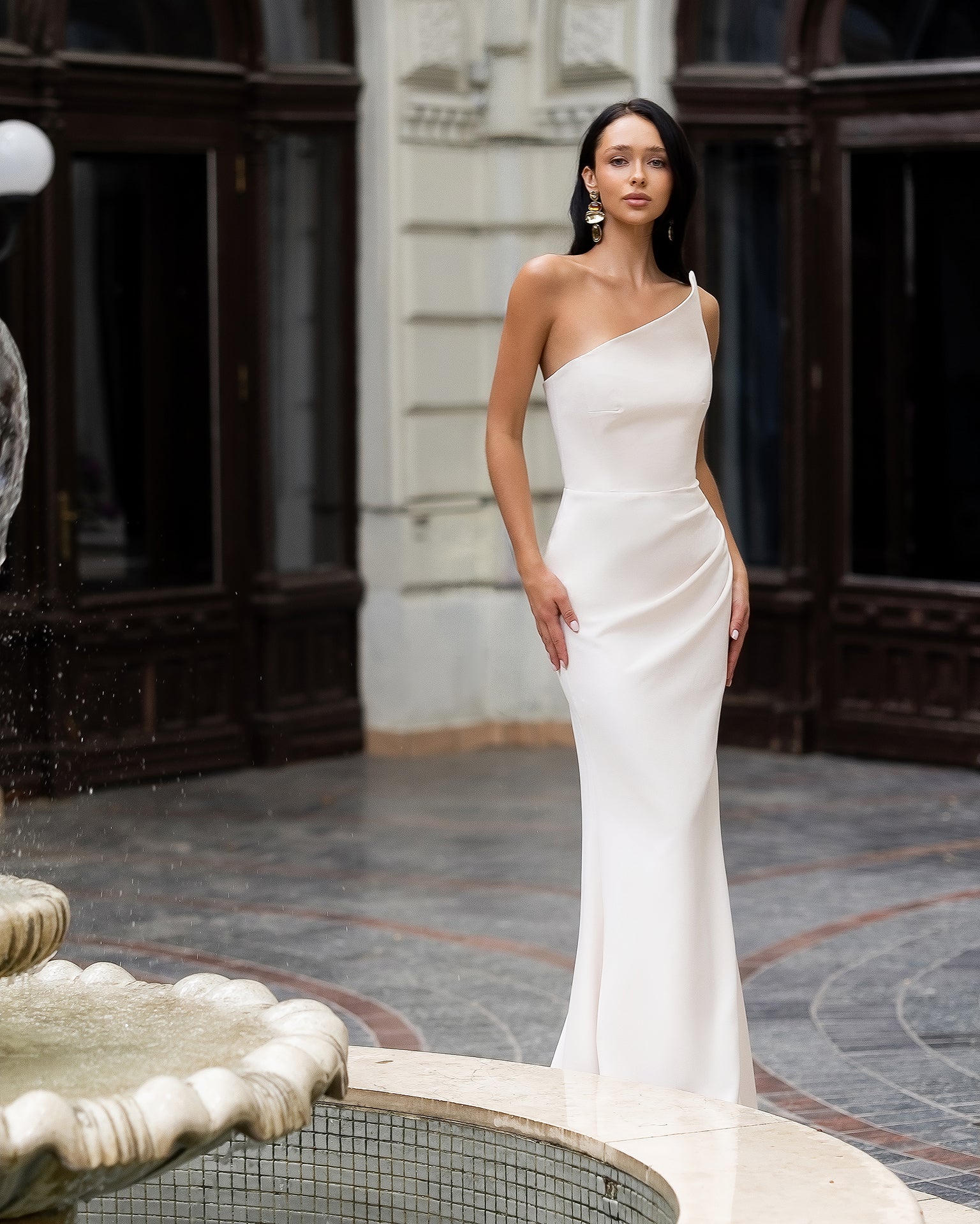 Eloria Cream One-Shoulder Draped Mermaid Maxi Dress – ELAGIA