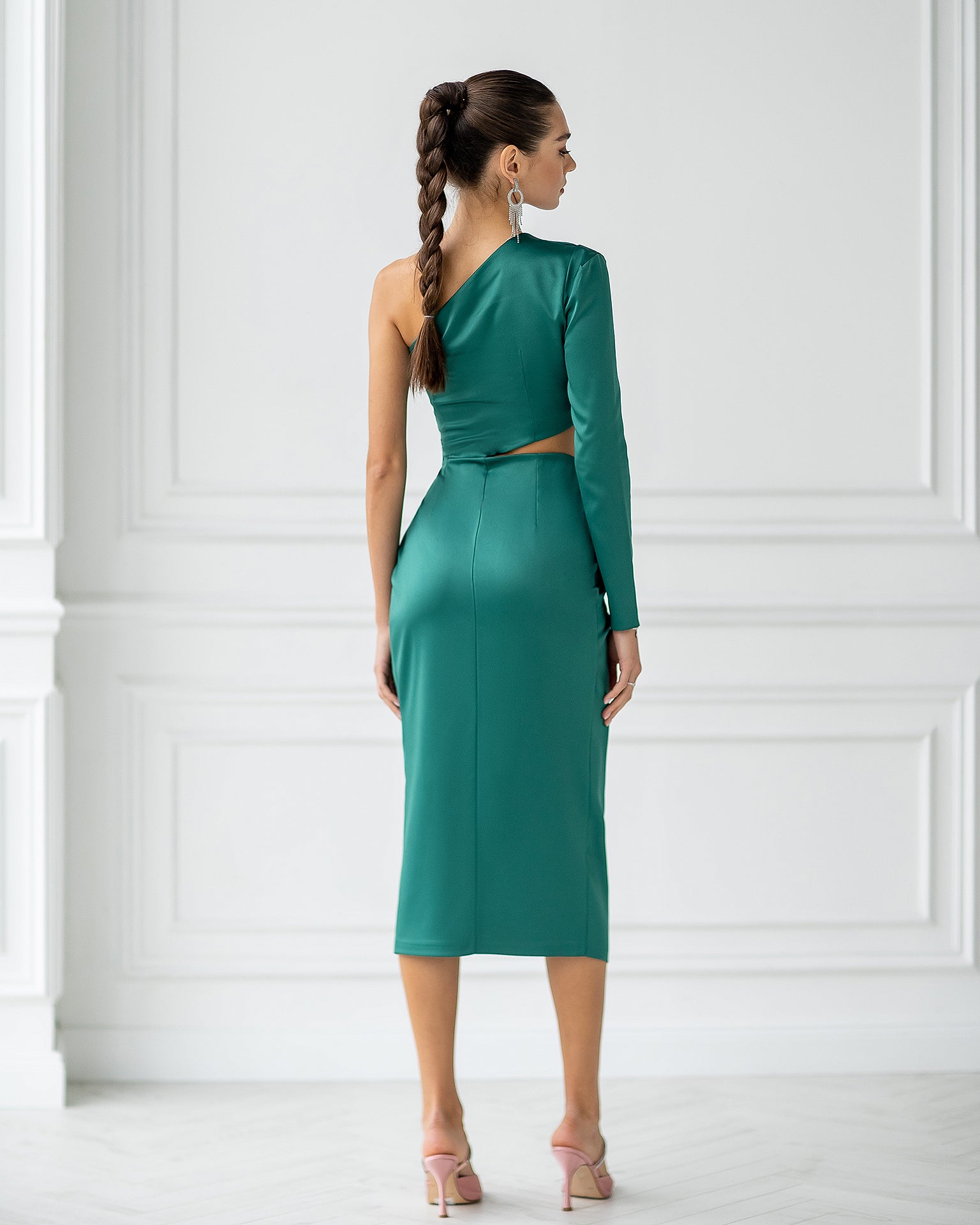 Emerald Satin One-Shoulder Cut-Out Midi Dress