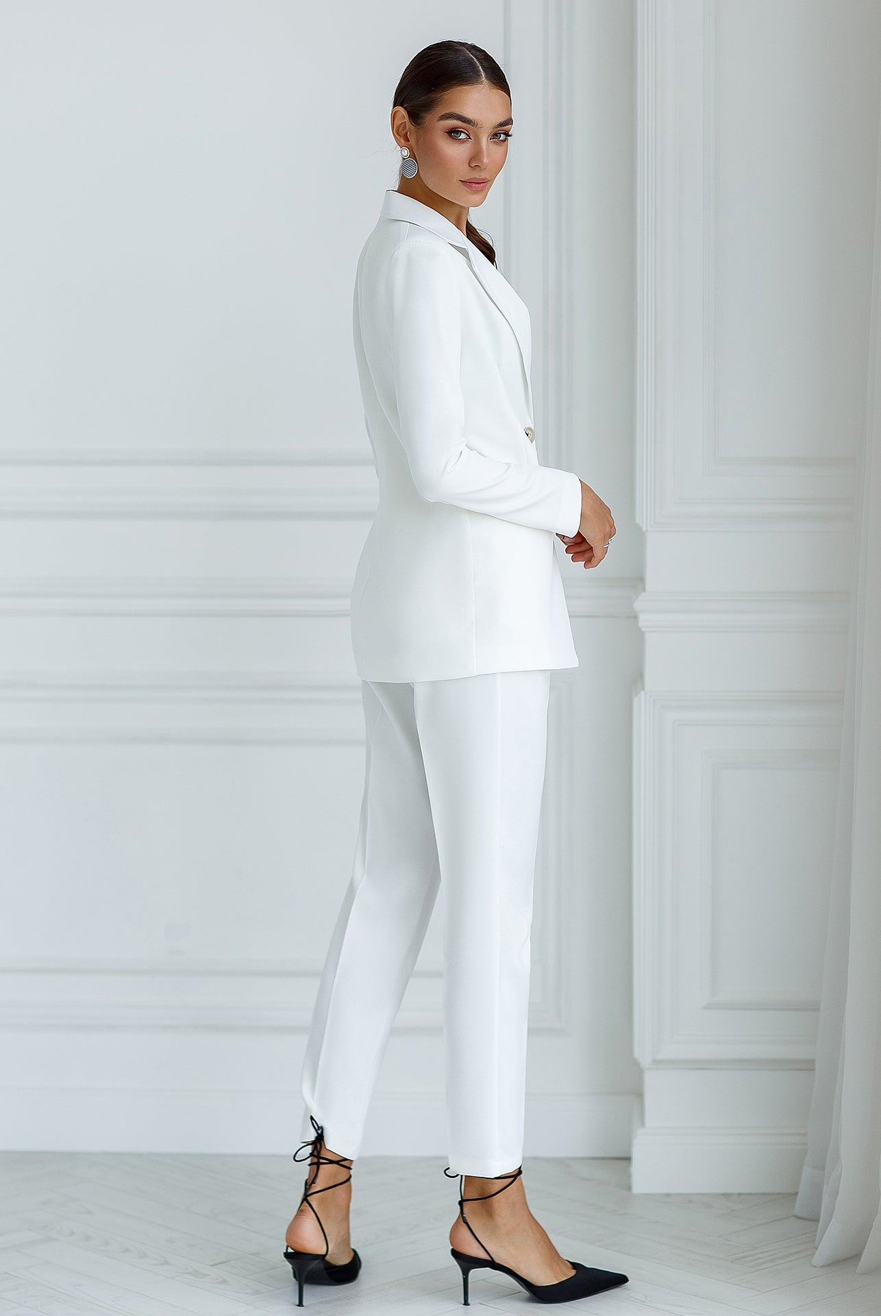 ELAGIA London White Slim-Fit Suit 2-Piece fabric detail - purple business suit women showing material texture