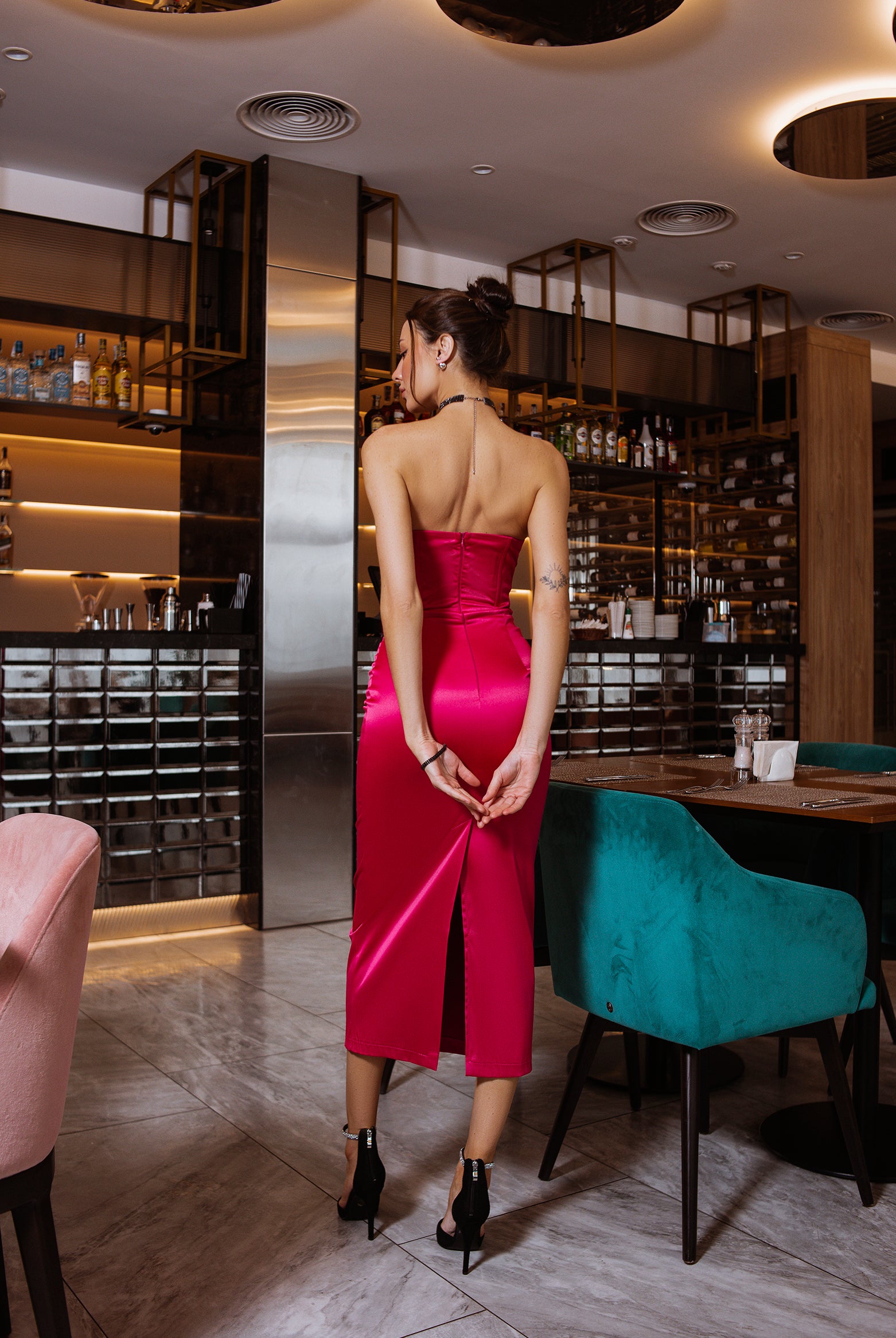ELAGIA Crimson Puffed Sleeve Midi Dress - neckline and bodice detail shot highlighting dress construction