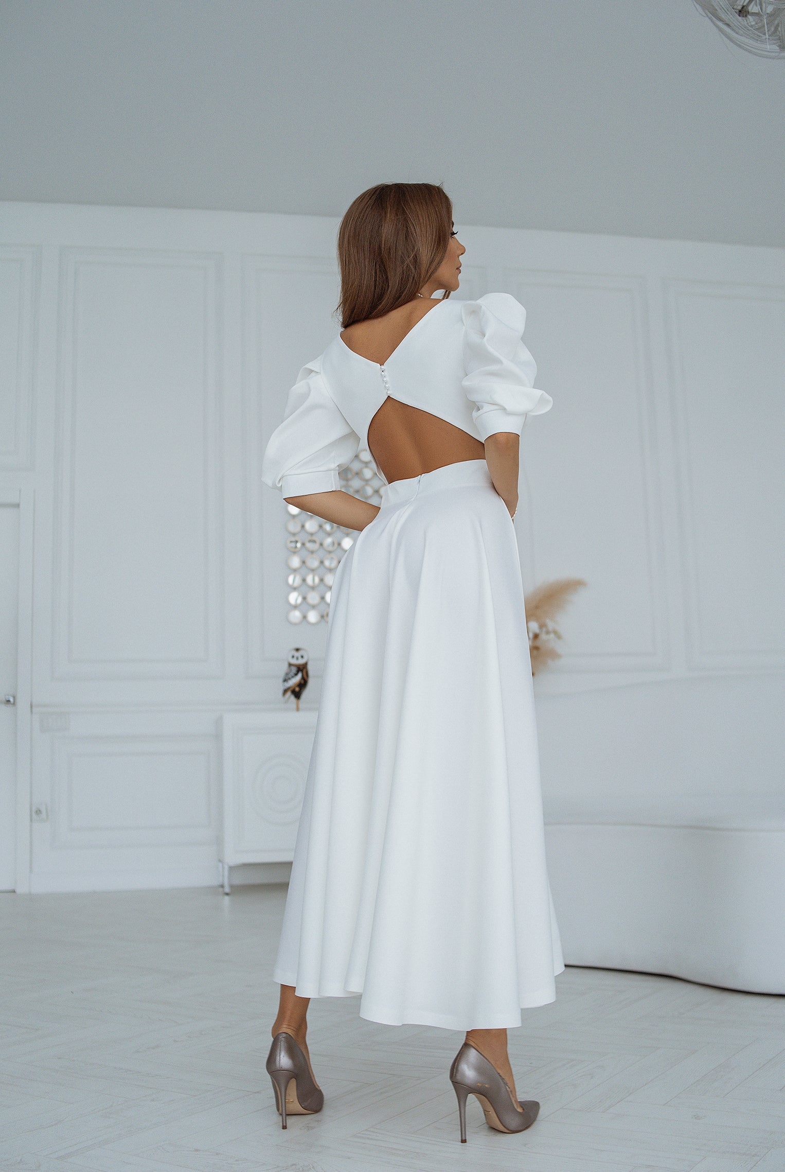 White Backless Puff-Sleeve Midi Dress