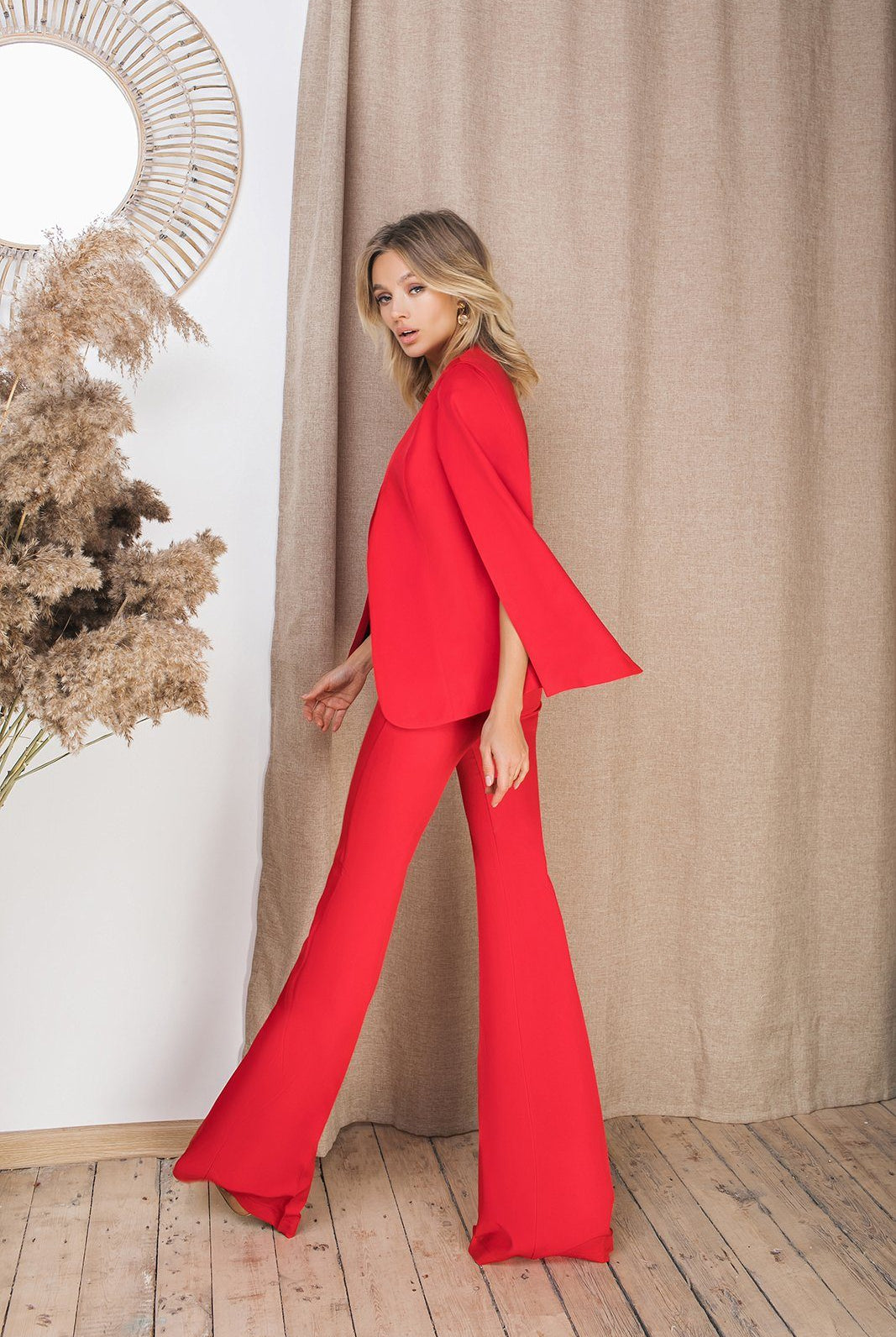 ELAGIA Red Slit Sleeve Suit 2-Piece worn with accessories - complete 3 piece women's suit office look