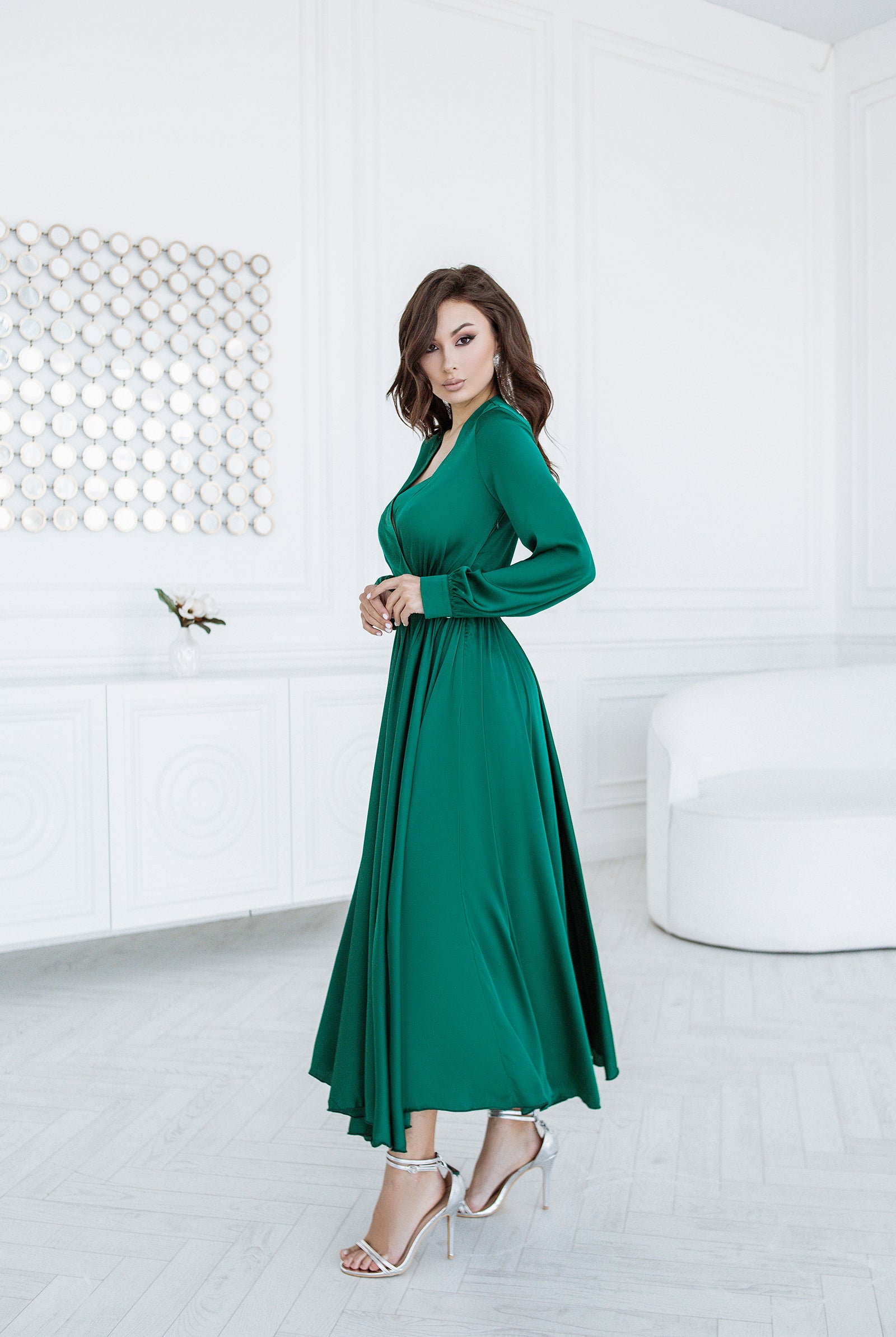 Emerald Silk Long Sleeve Maxi Dress - view 8 | ELAGIA