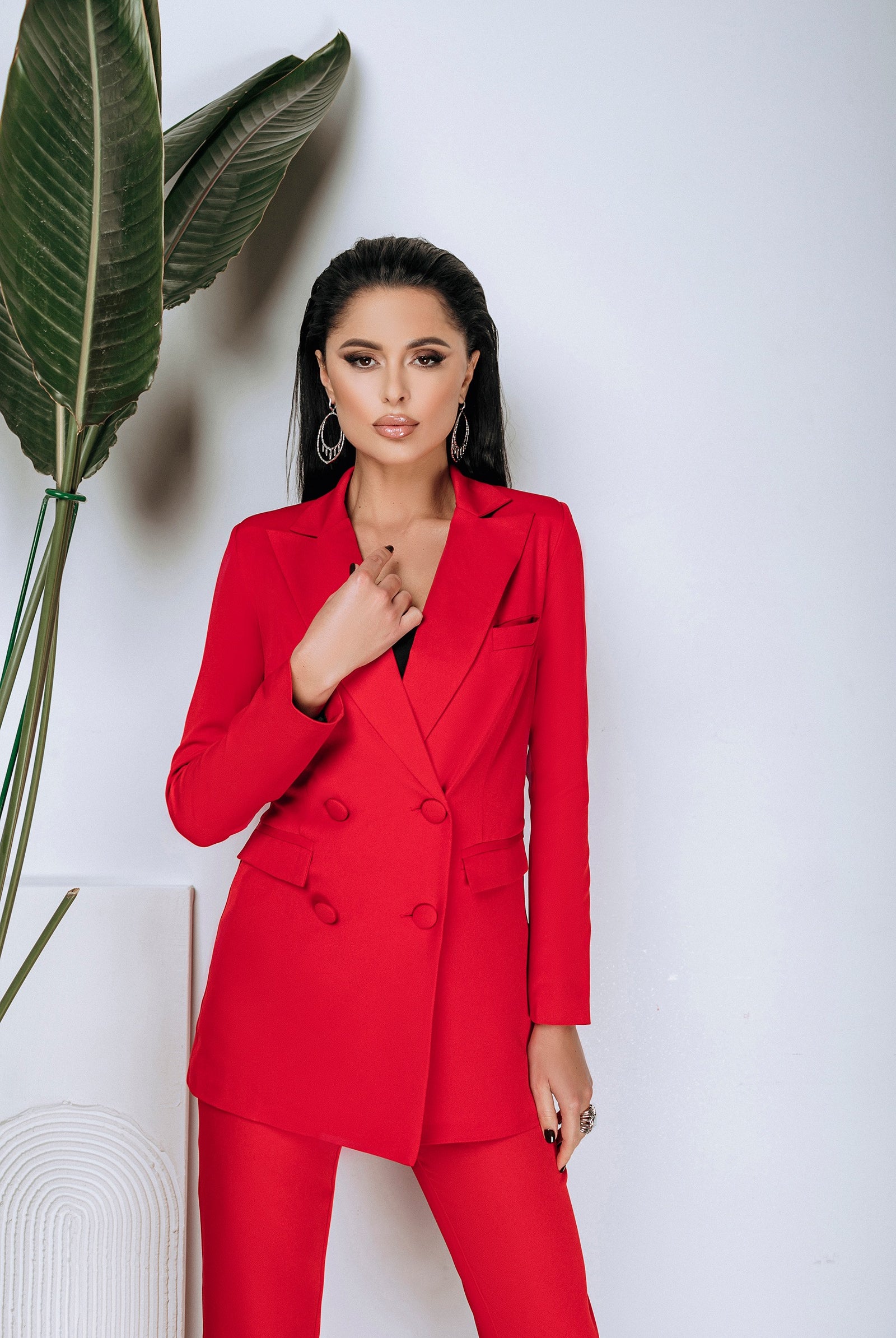 ELAGIA red double breasted suit 2-piece - detail shot of buttons and lapels 3 piece women's suit design