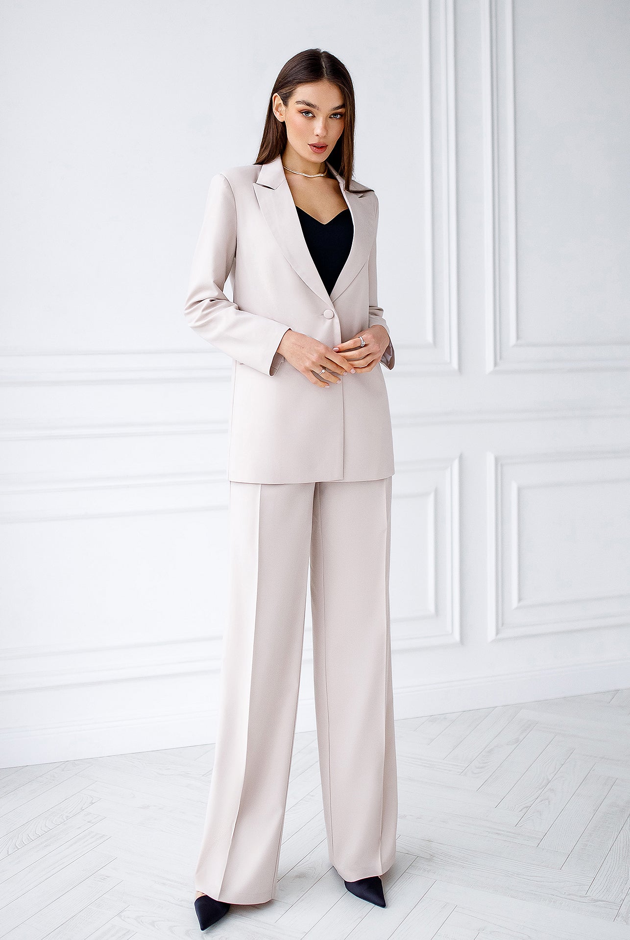 Beige Single-Breasted Oversized Suit 2-Piece - view 8 | ELAGIA