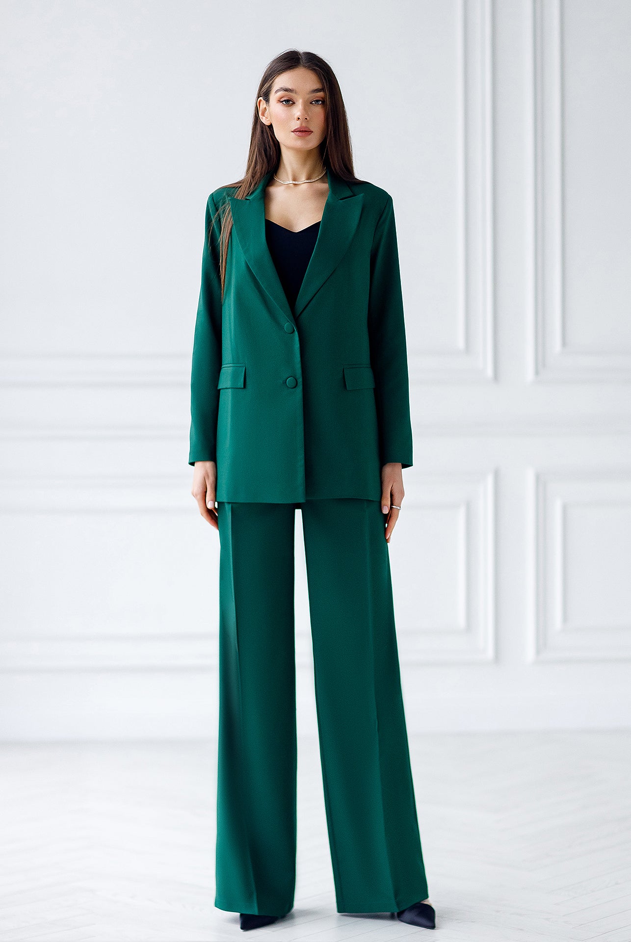 Emerald Single-Breasted Oversized Suit 2-Piece - view 9 | ELAGIA