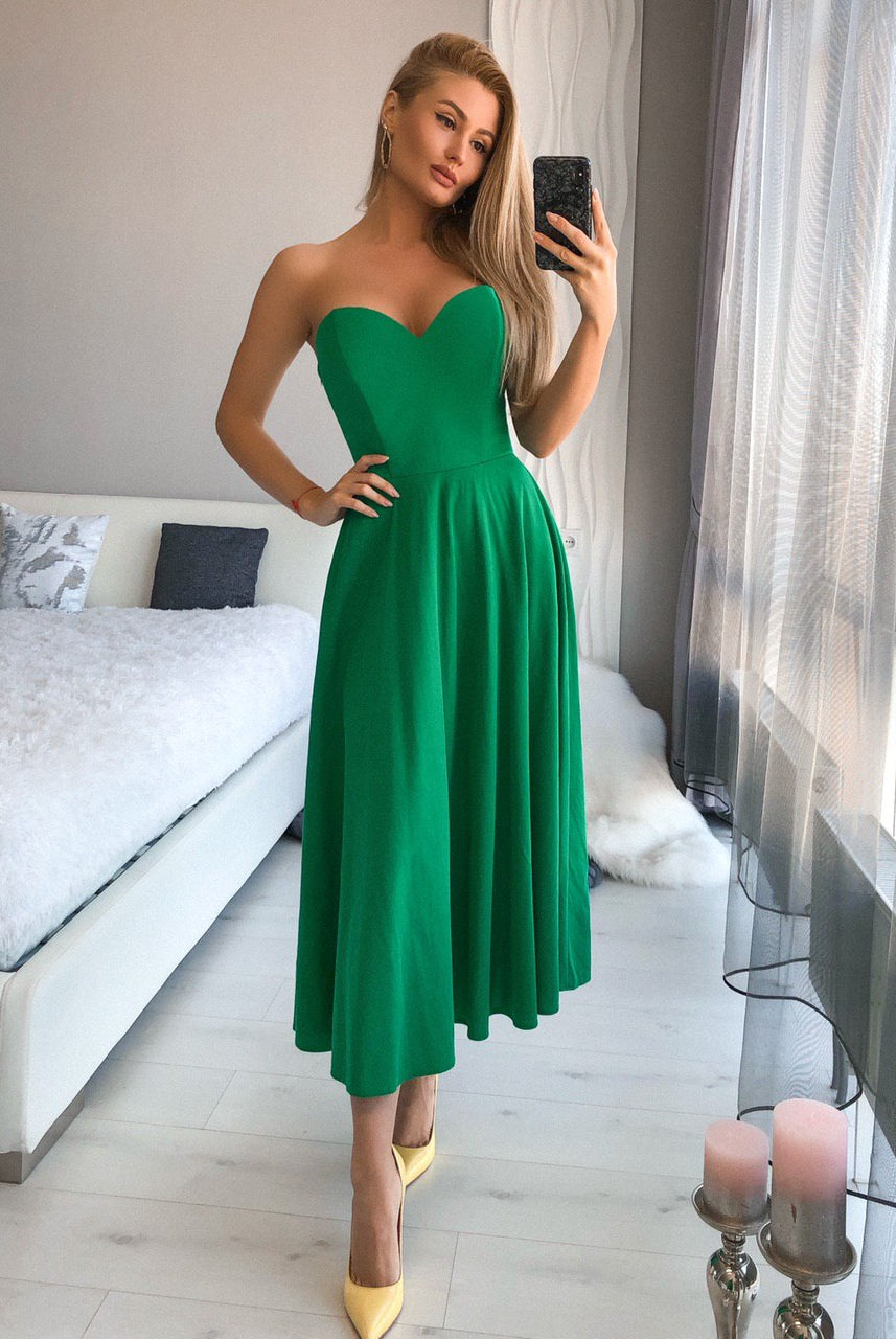 ELAGIA green sleeveless corseted dress bodice detail shot - 3 piece women's suit purple business suit women