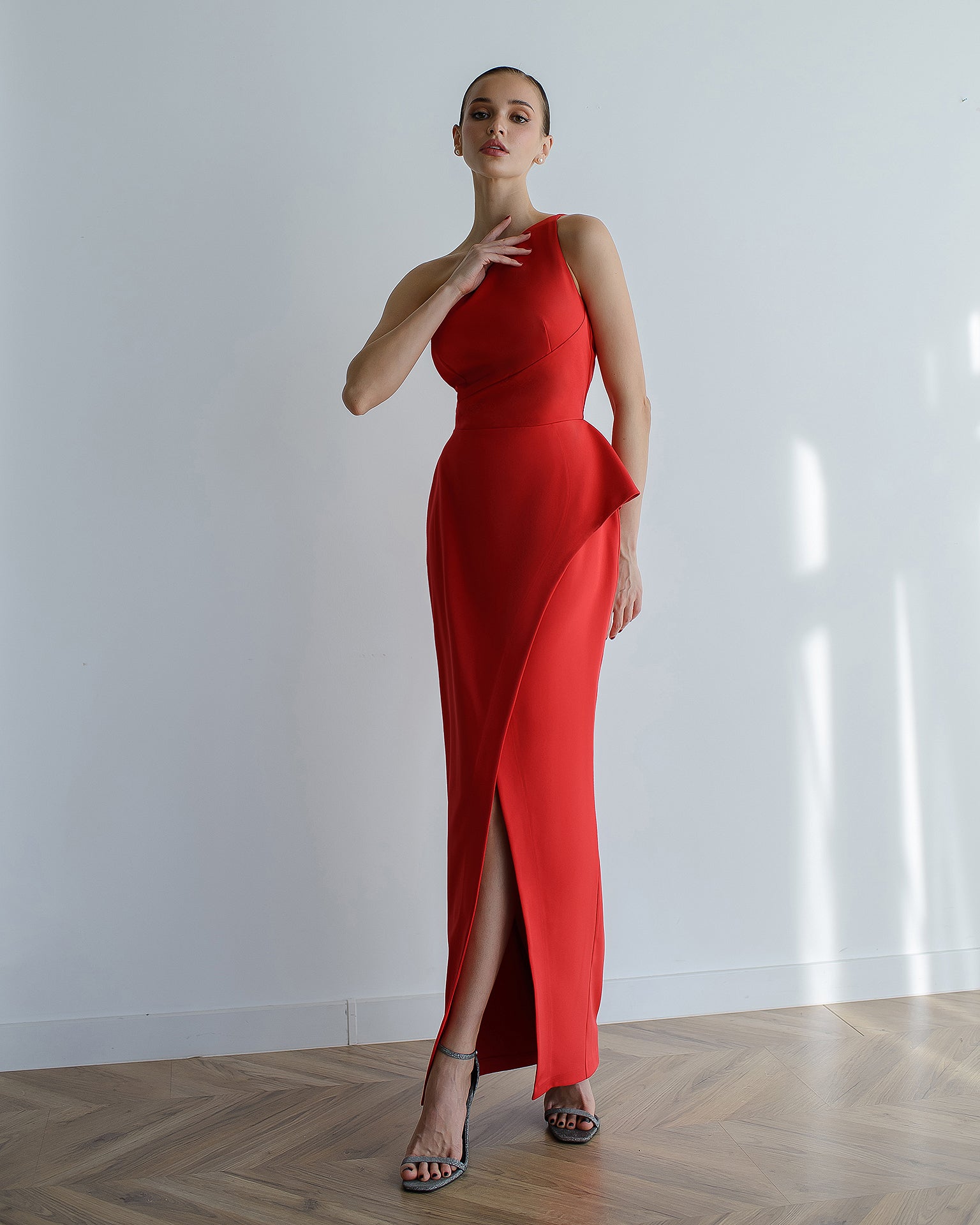 Red Asymmetric Sleeveless Maxi Dress – ELAGIA