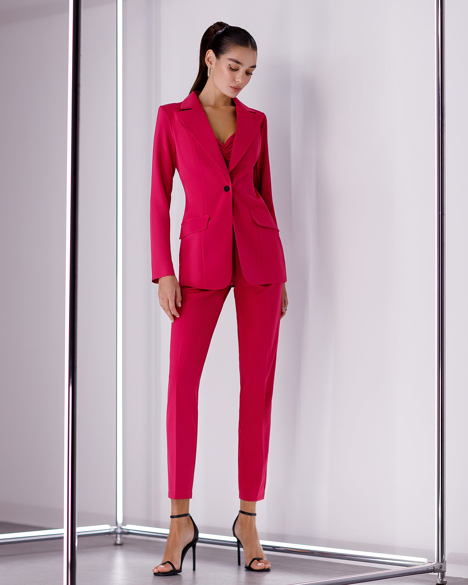 Fuchsia Regular-Fit 3-Piece Suit