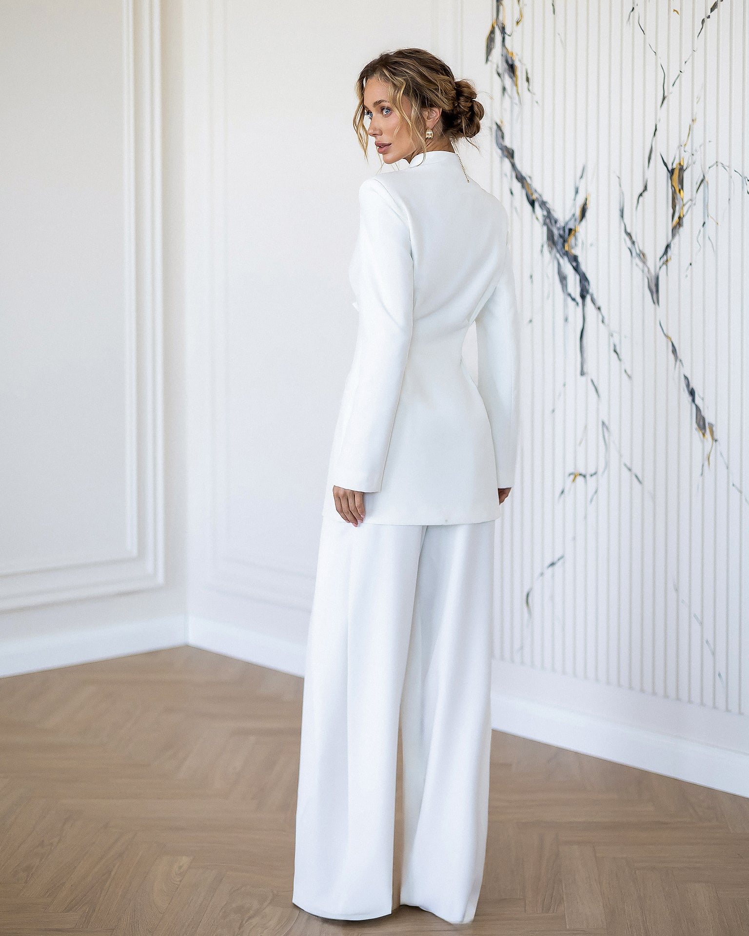 ELAGIA Avra White Asymmetric Double-Breasted Longline Blazer Suit 2-Piece collar detail - purple business suit women appeal