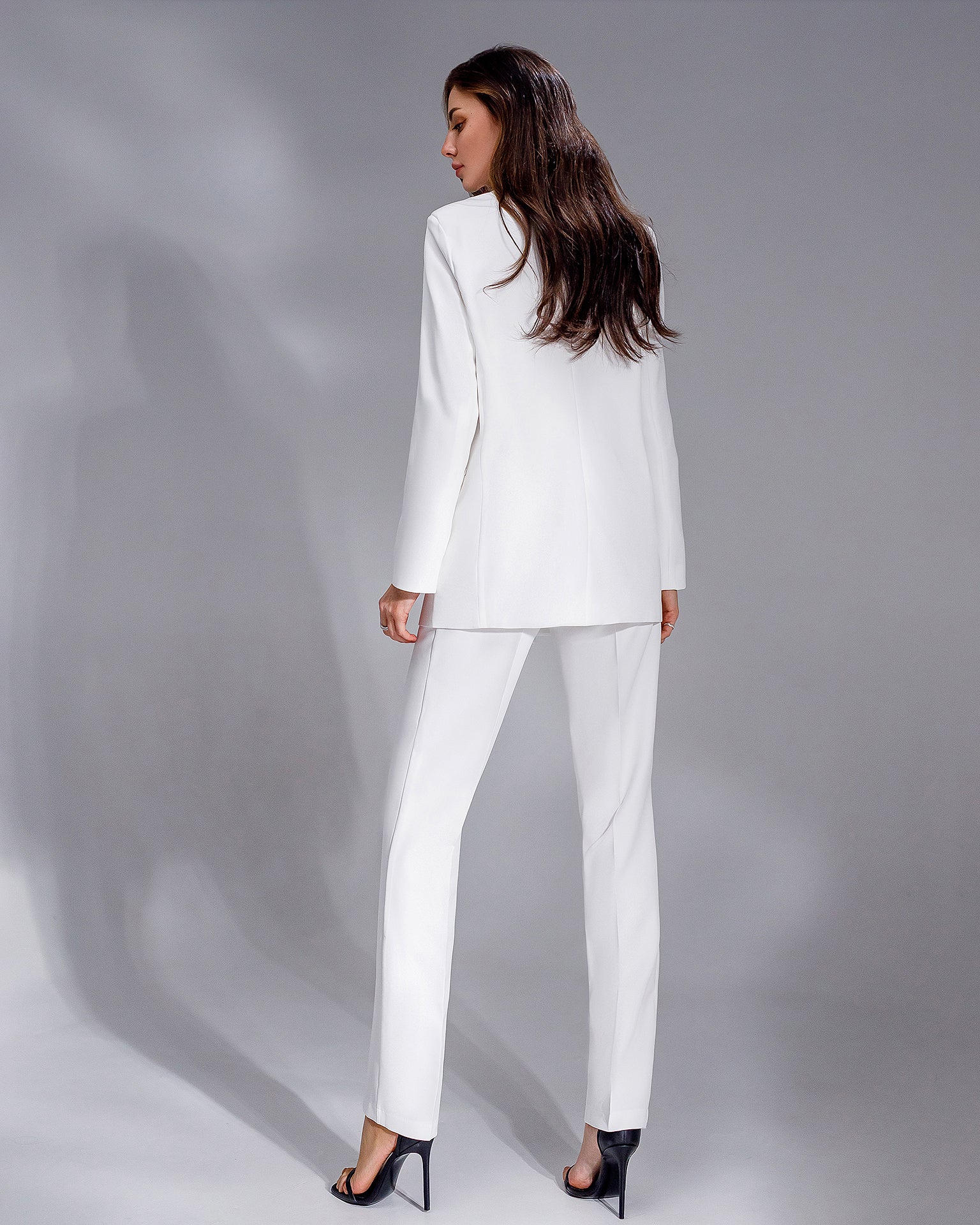 White Double-Breasted Suit 2-Piece
