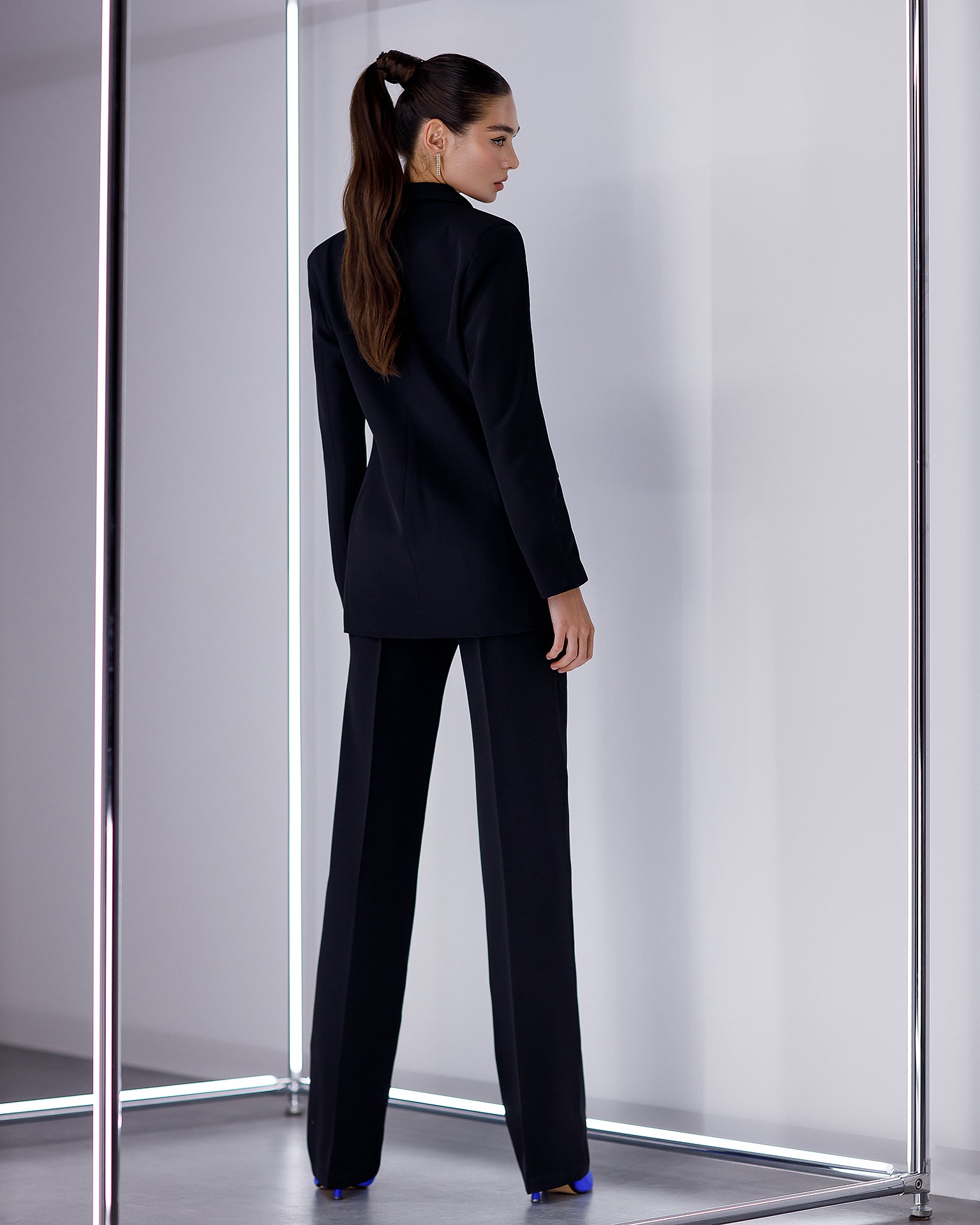 Black Regular-Fit 3-Piece Suit