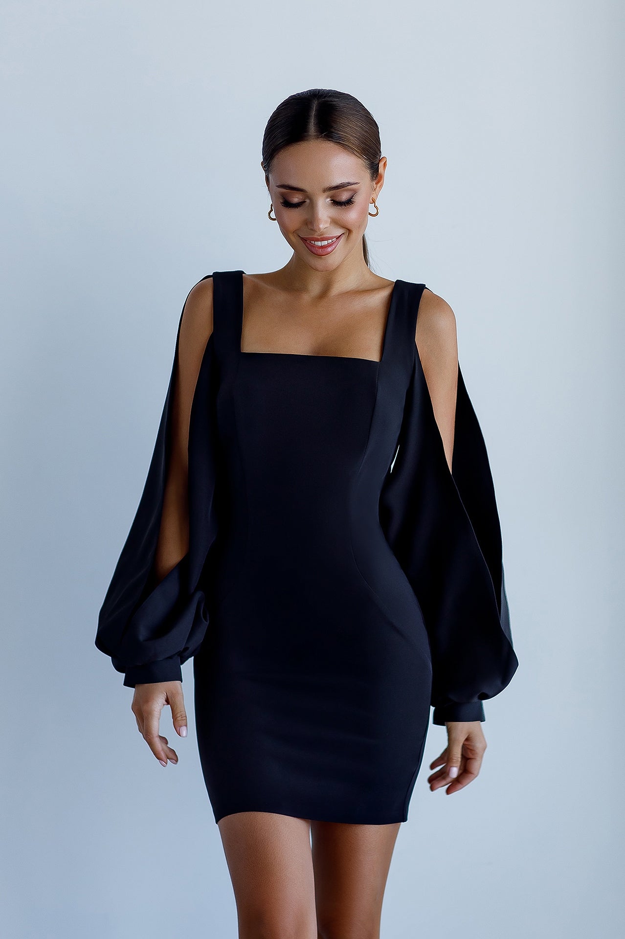Black Square Neck Сut-Out Sleeve Mini Dress
