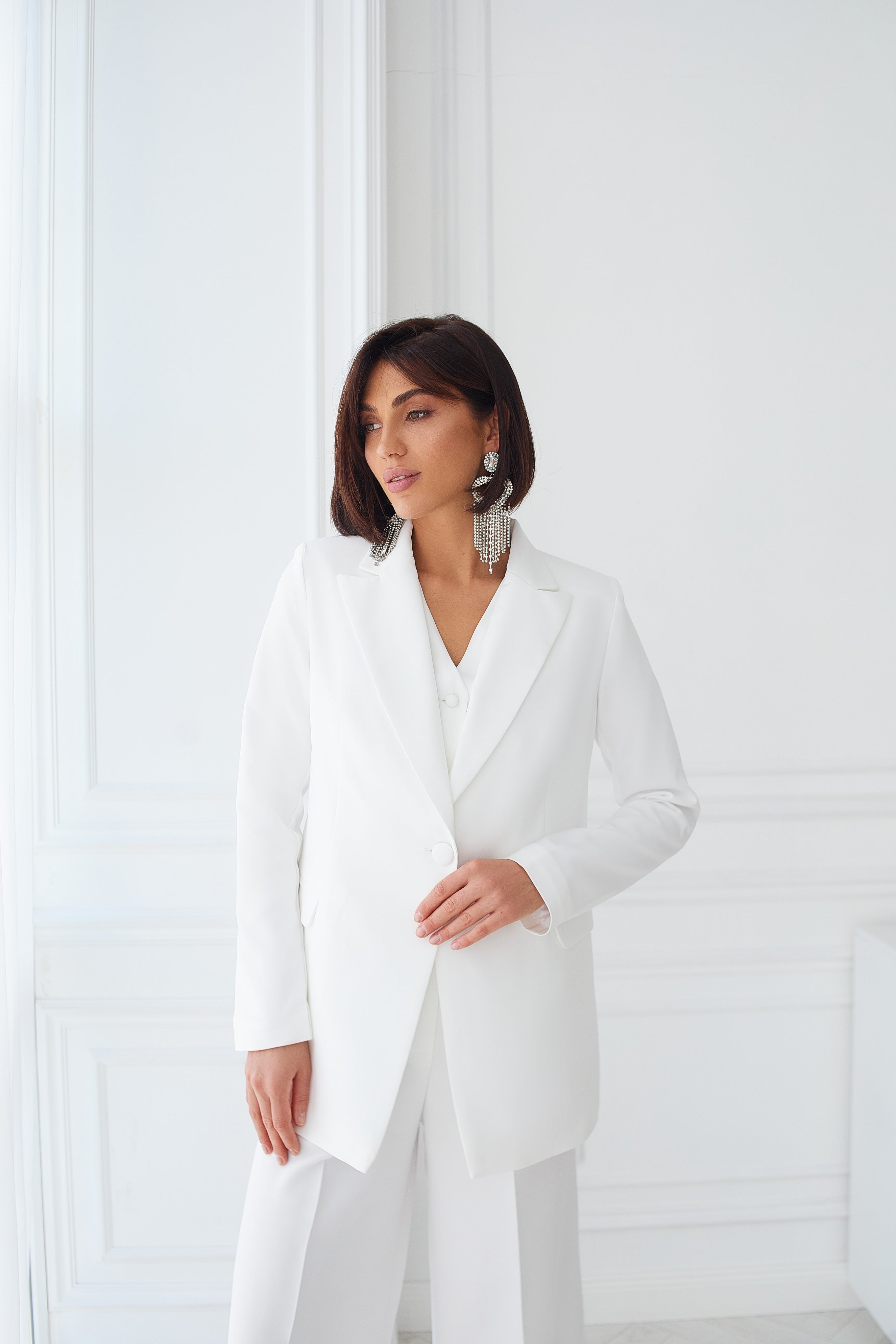 White Oversized 3-Piece Suit