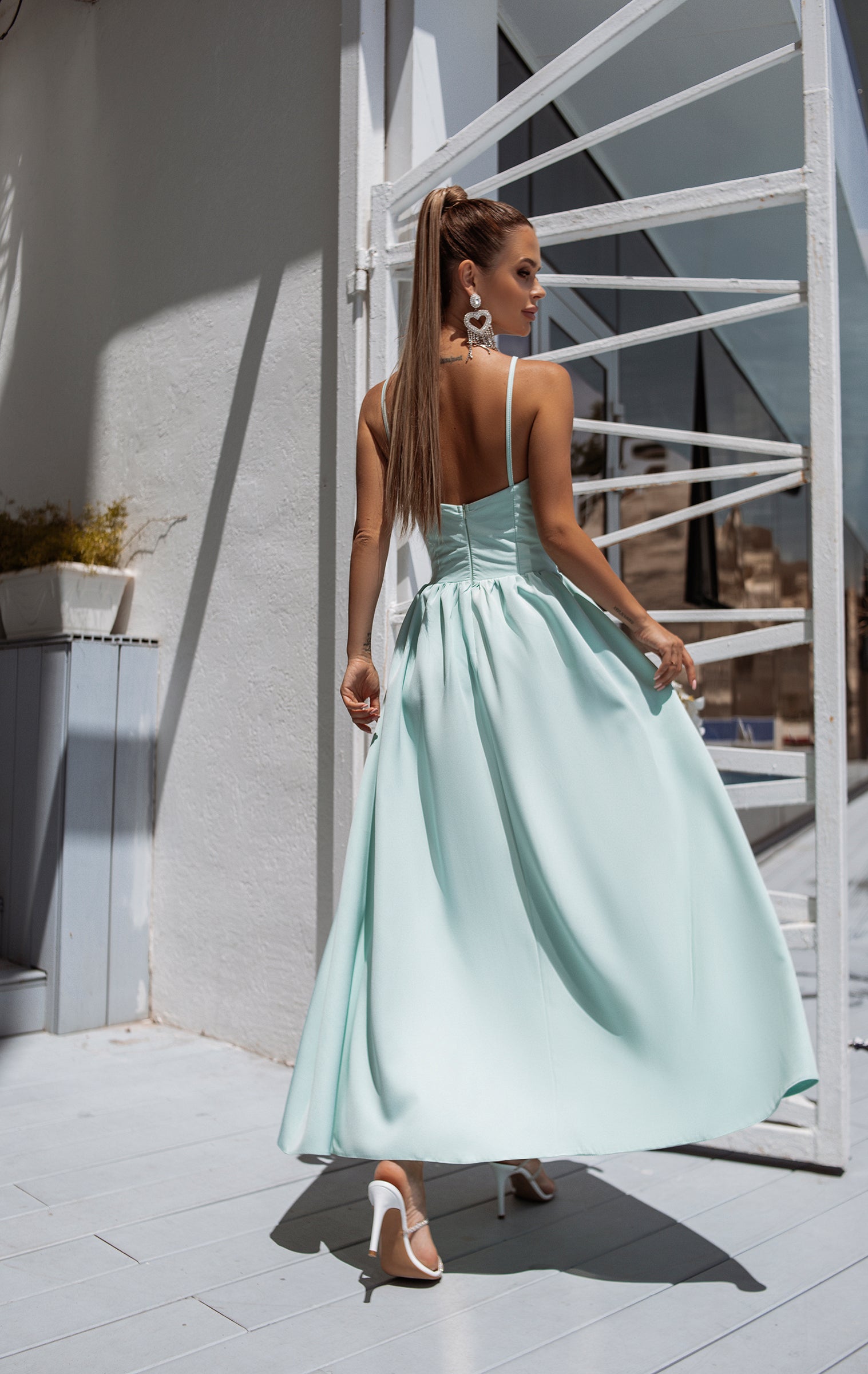 Tiffany-Blue Sweetheart Cut-Out Midi Dress – ELAGIA