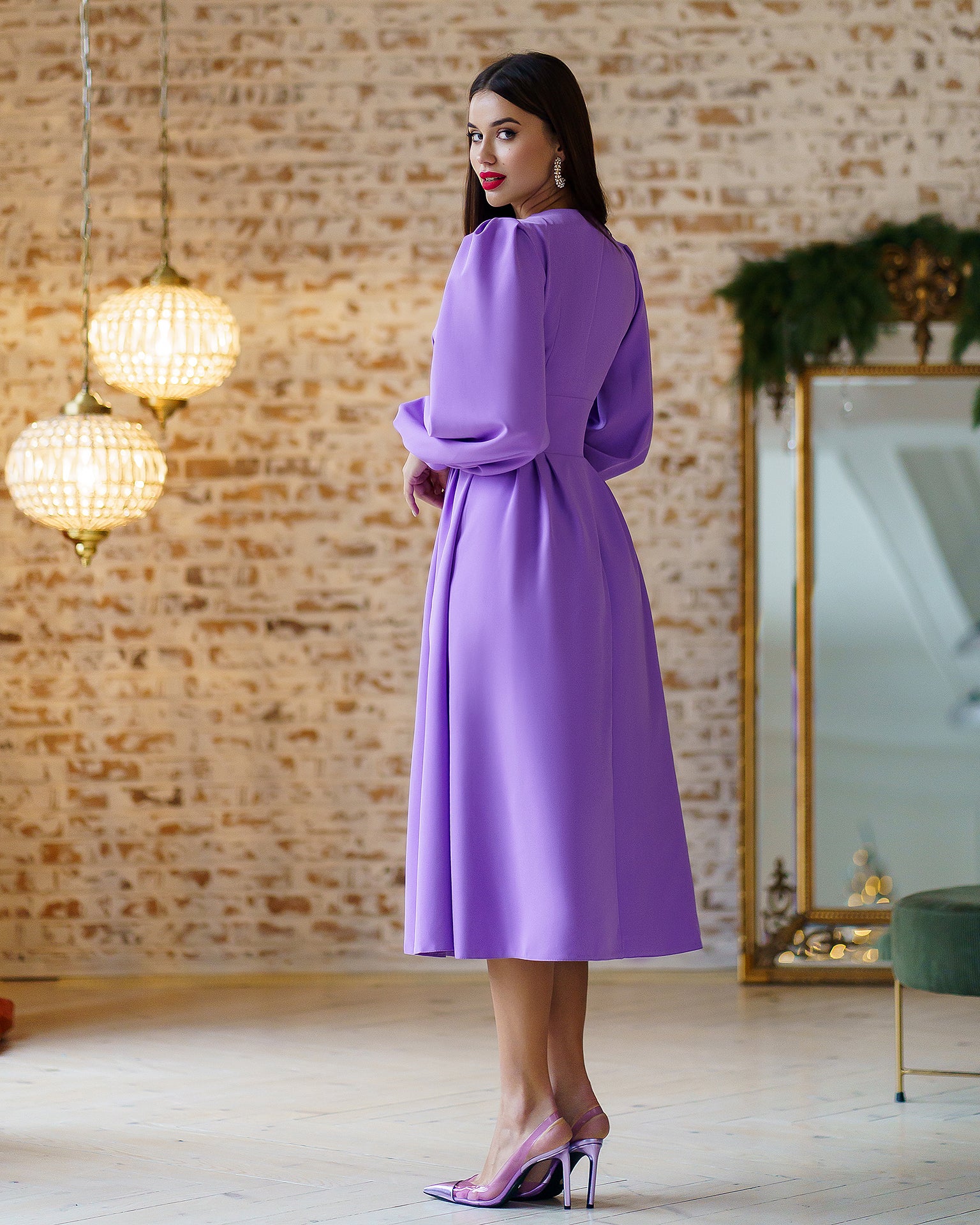 Purple V-Neck Puff-Sleeve Midi Dress