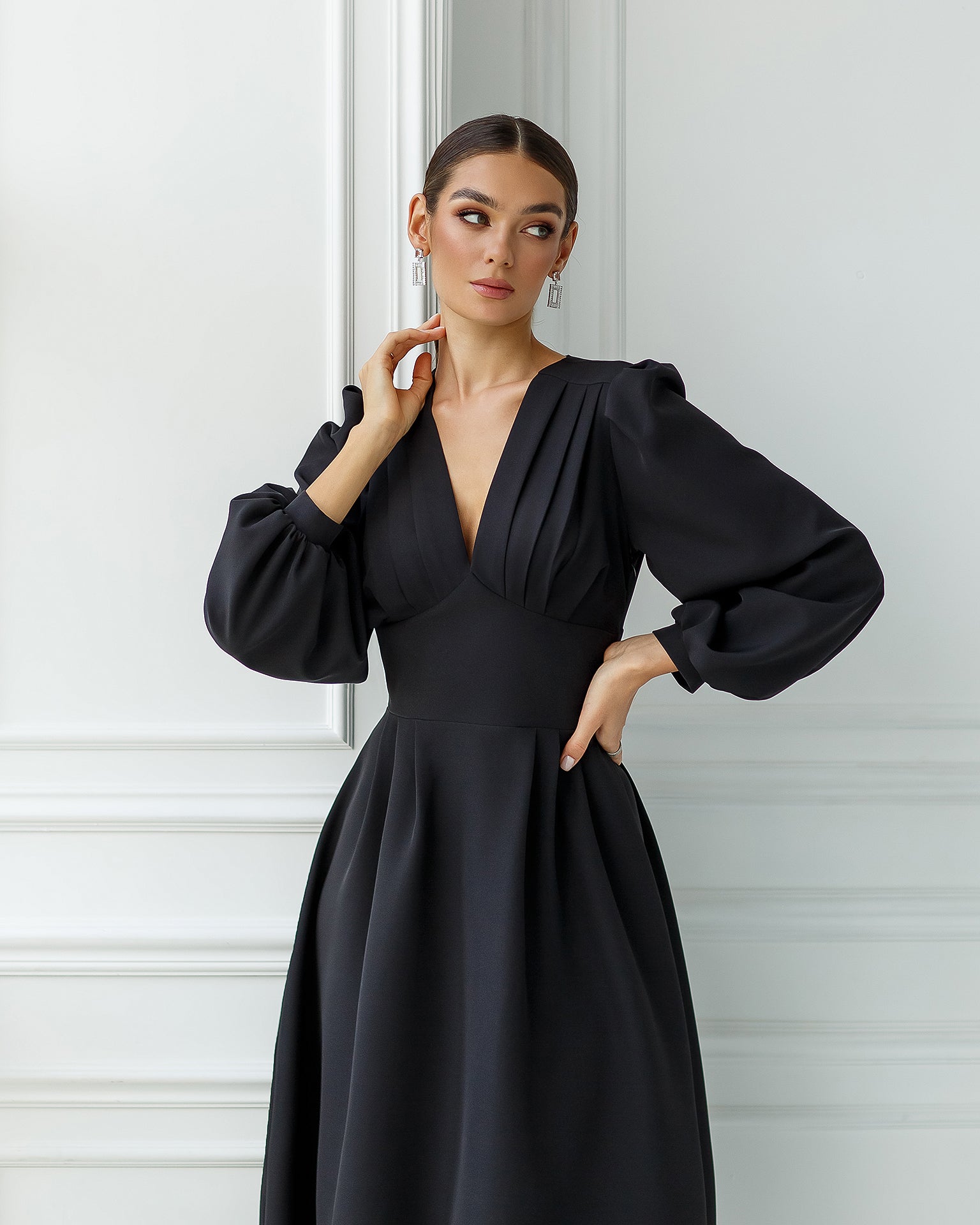 Black V Neck Puff Sleeve Midi Dress ELAGIA